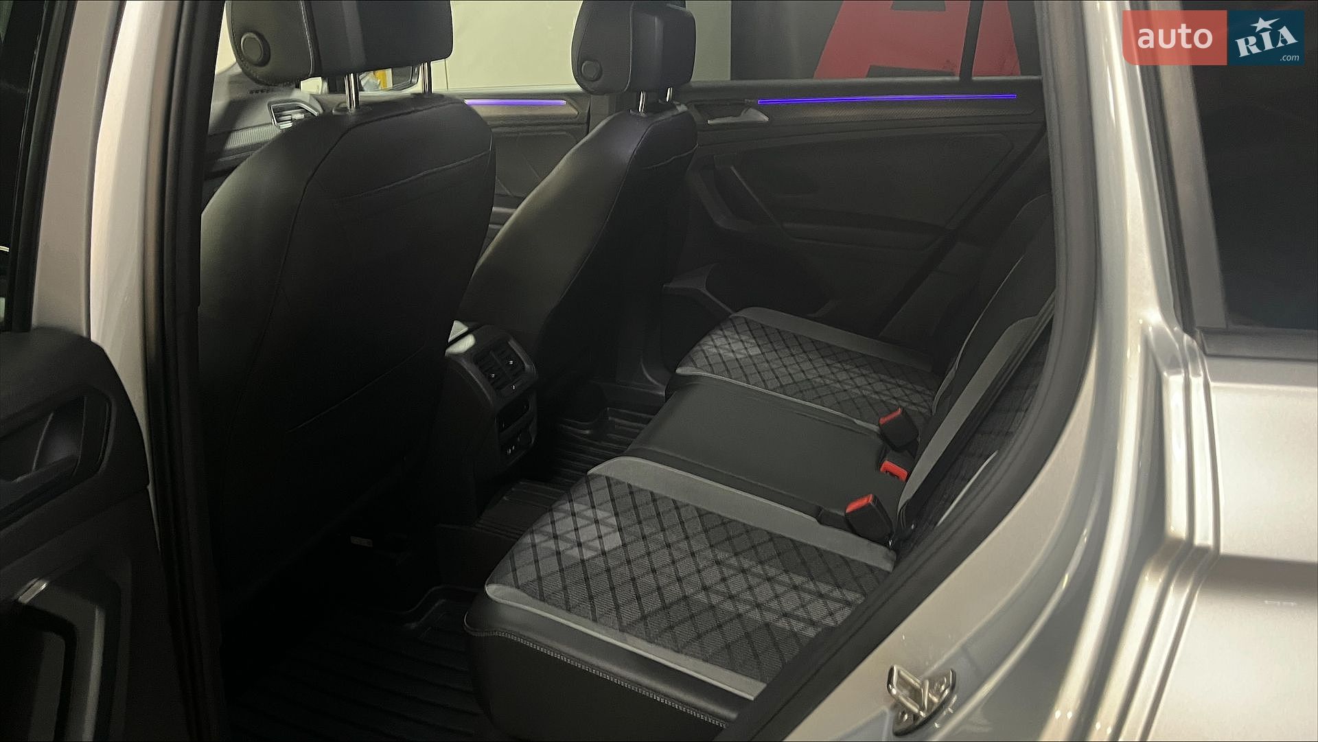 Volkswagen Tiguan 2022 VIN WVGZZZ5NZNW522406 фото оголошення 8 з 16