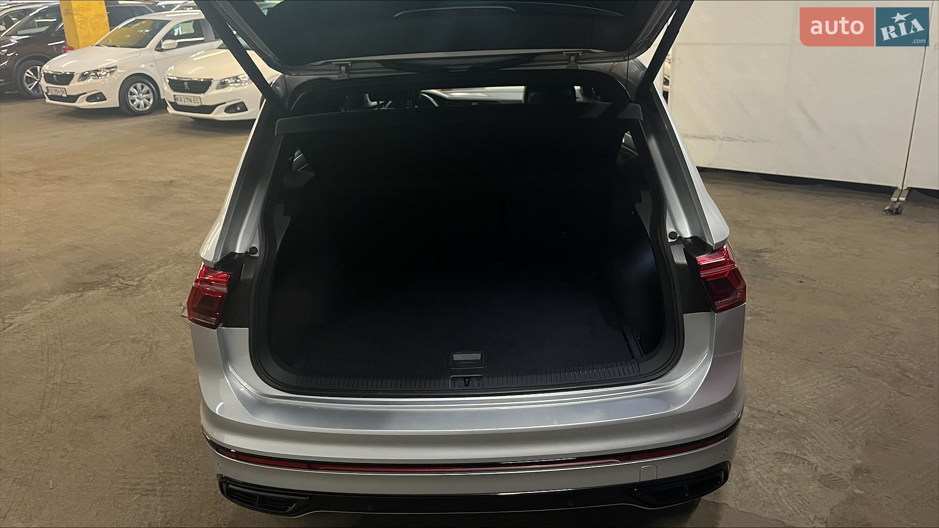 Volkswagen Tiguan 2022 VIN WVGZZZ5NZNW522406 фото оголошення 16 з 16