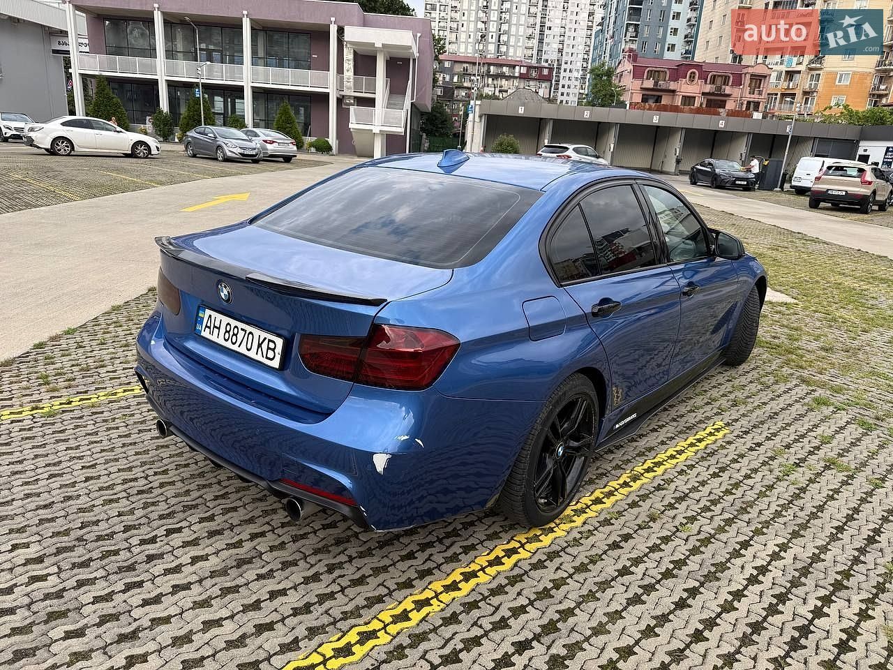 BMW 3 Series 2012 VIN WBA3B9G55DNP39318 фото оголошення 7 з 11