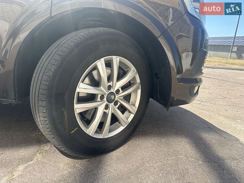 Volkswagen Multivan 2017 VIN WV2ZZZ7HZHH102450 фото оголошення 5 з 8