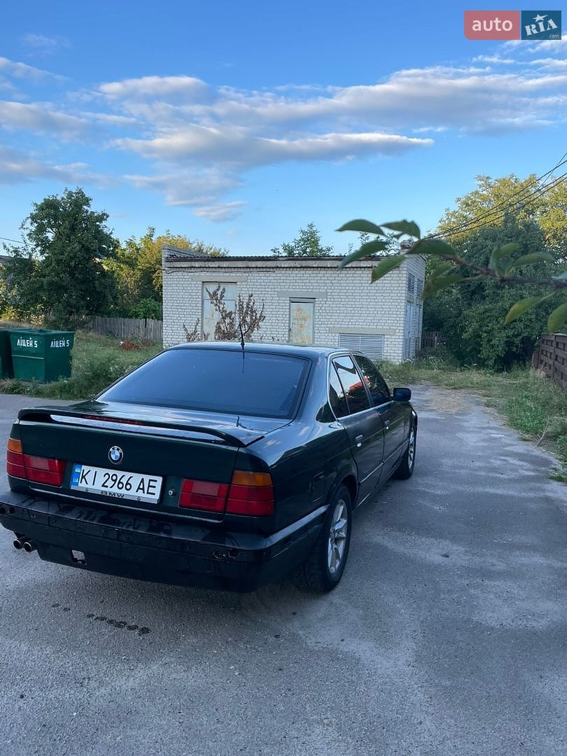 BMW 5 Series 1993 VIN WBAHB51050GG39927 фото оголошення 4 з 8