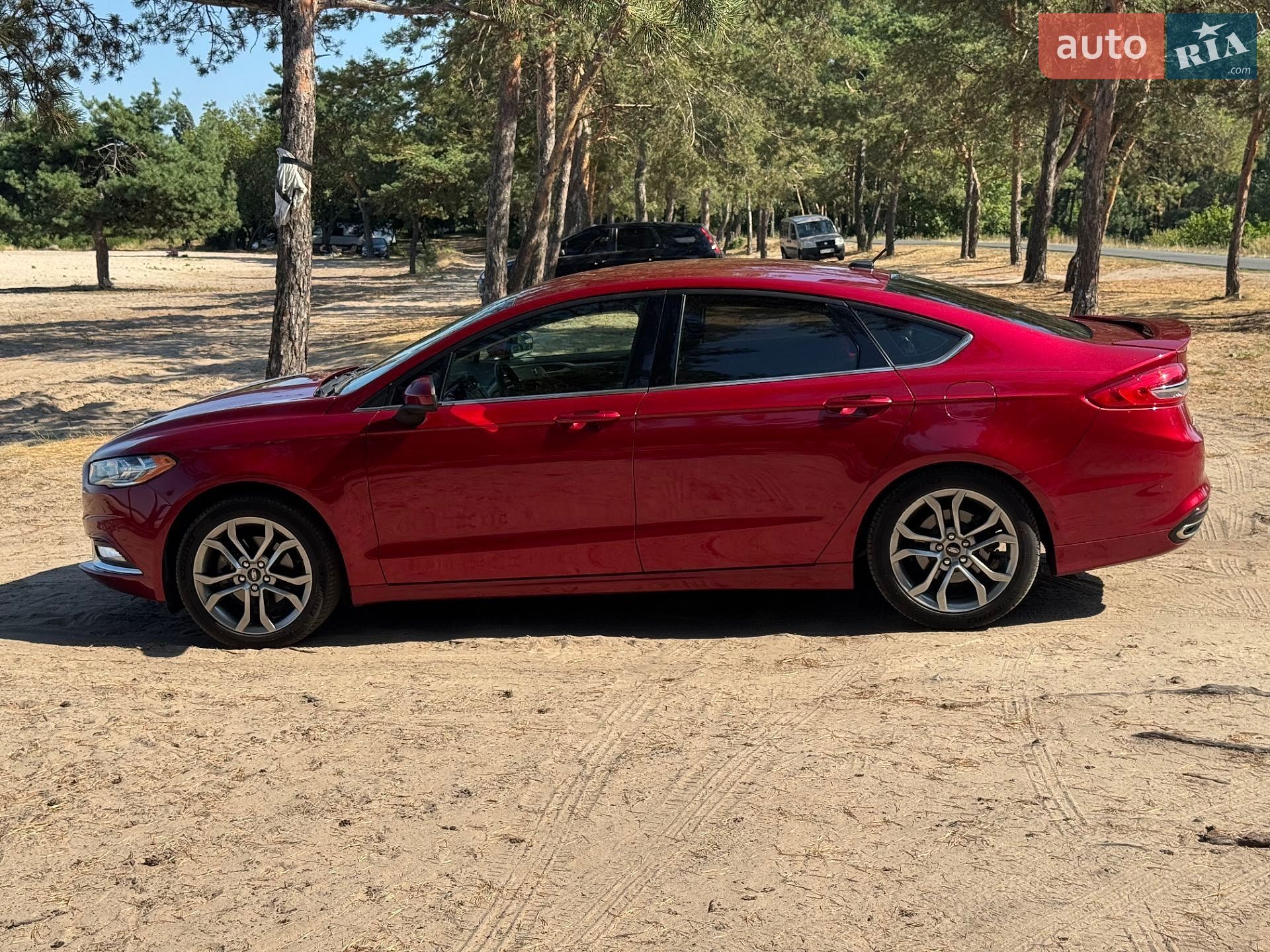 Ford Fusion 2017 VIN 3FA6P0H97HR404889 фото оголошення 4 з 19