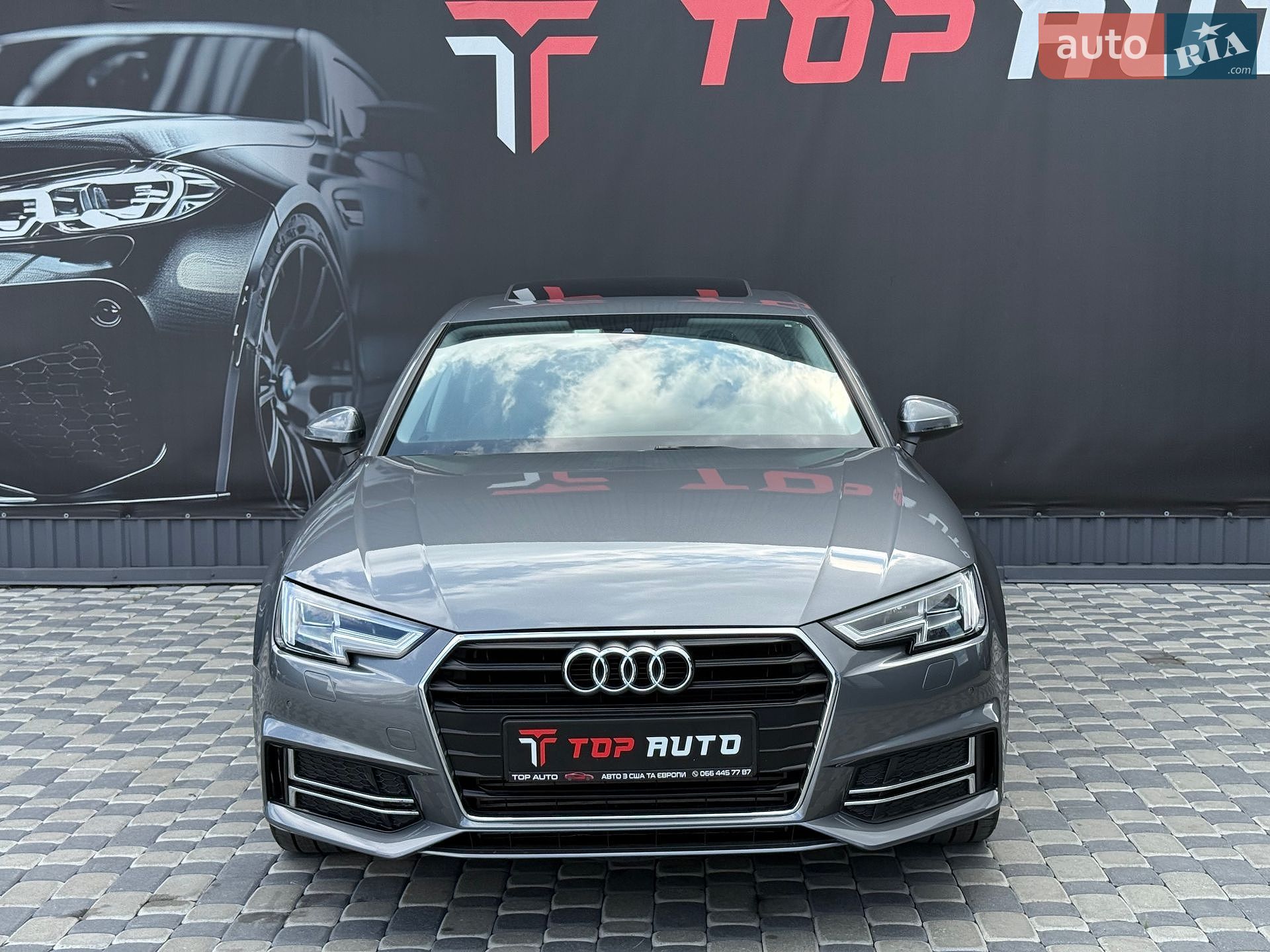 Audi A4 2019 VIN WAUDNAF44KA101992 фото оголошення 11 з 60