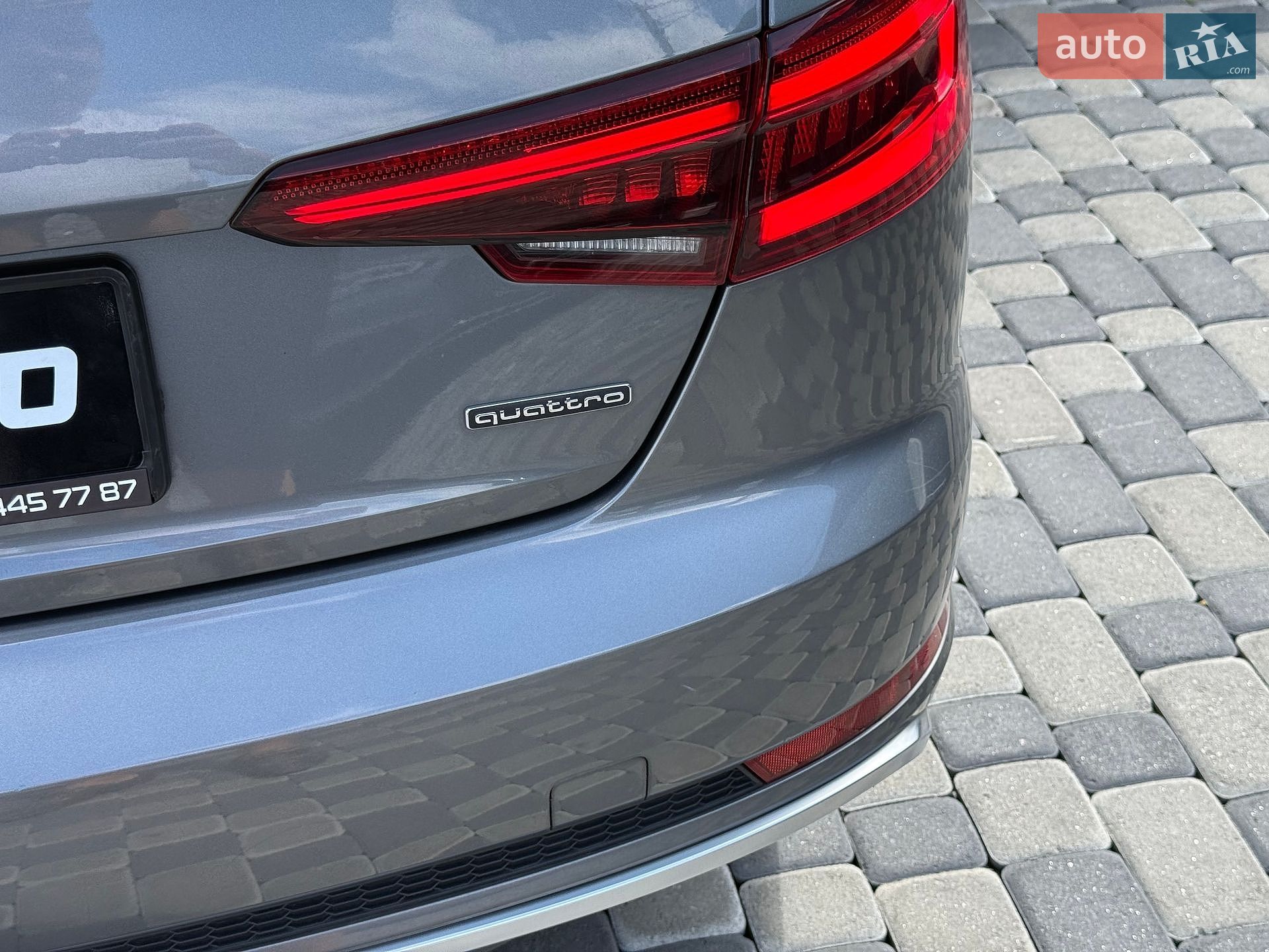 Audi A4 2019 VIN WAUDNAF44KA101992 фото оголошення 17 з 60