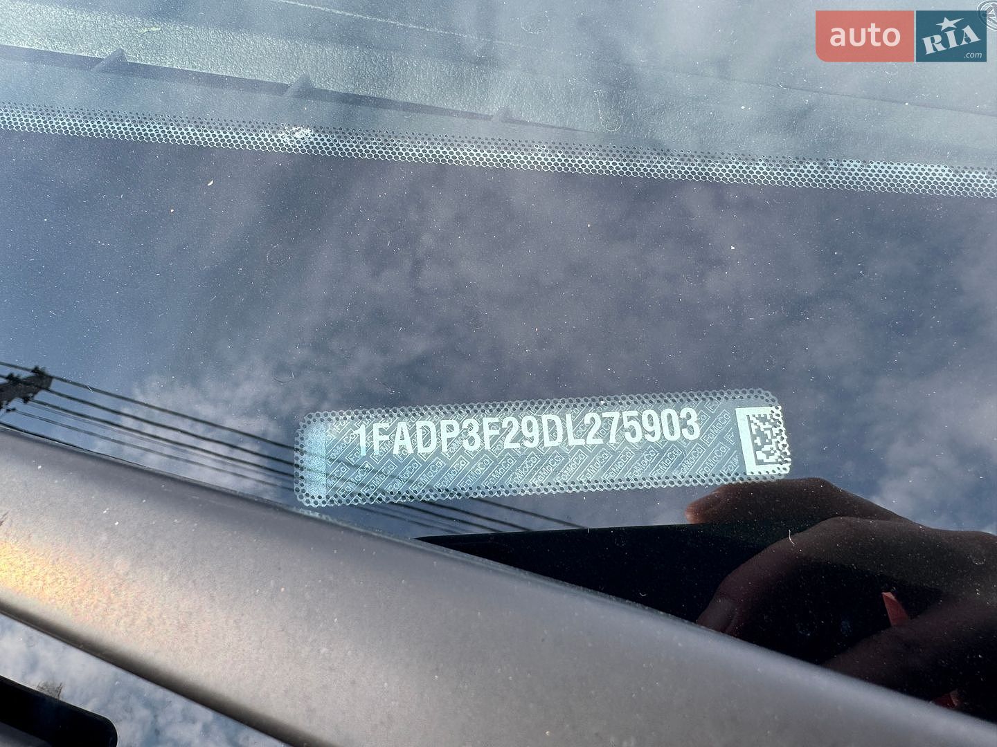 Ford Focus 2013 VIN 1FADP3F29DL275903 фото оголошення 2 з 10