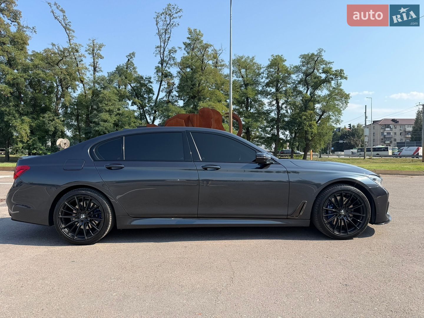 BMW 7 Series 2015 VIN WBA7E2C55GG547332 фото оголошення 9 з 13