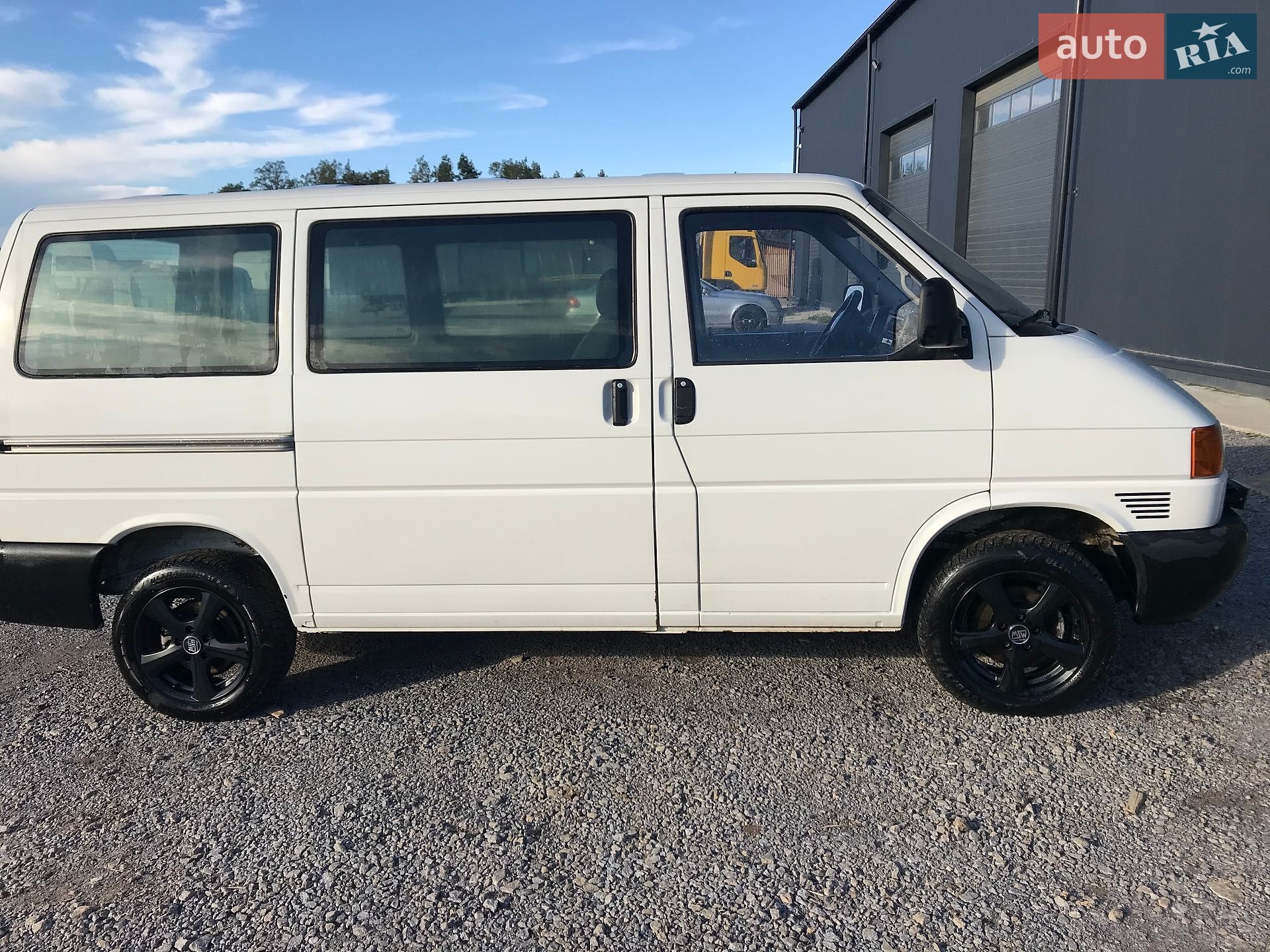 Volkswagen Transporter 2000 VIN WV1ZZZ70ZYX117086 фото оголошення 4 з 14