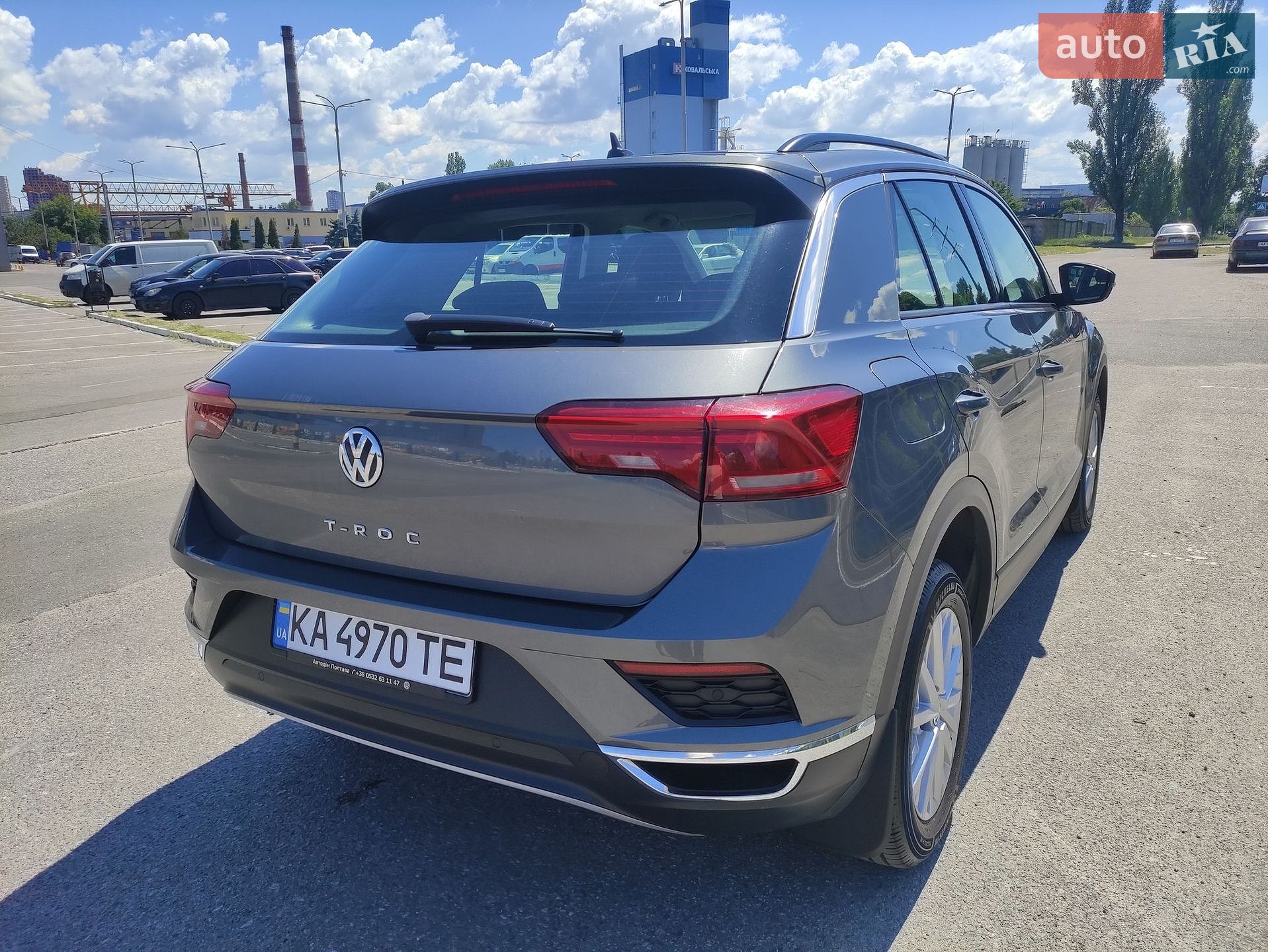 Volkswagen T-Roc 2019 VIN WVGZZZA1ZLV001058 фото оголошення 8 з 143