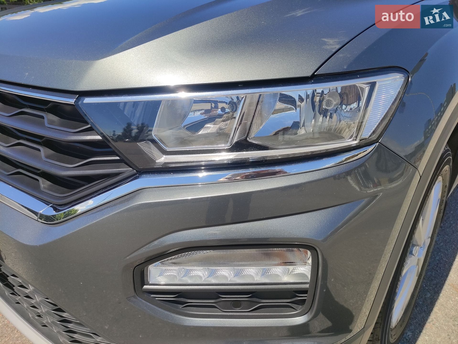 Volkswagen T-Roc 2019 VIN WVGZZZA1ZLV001058 фото оголошення 11 з 143