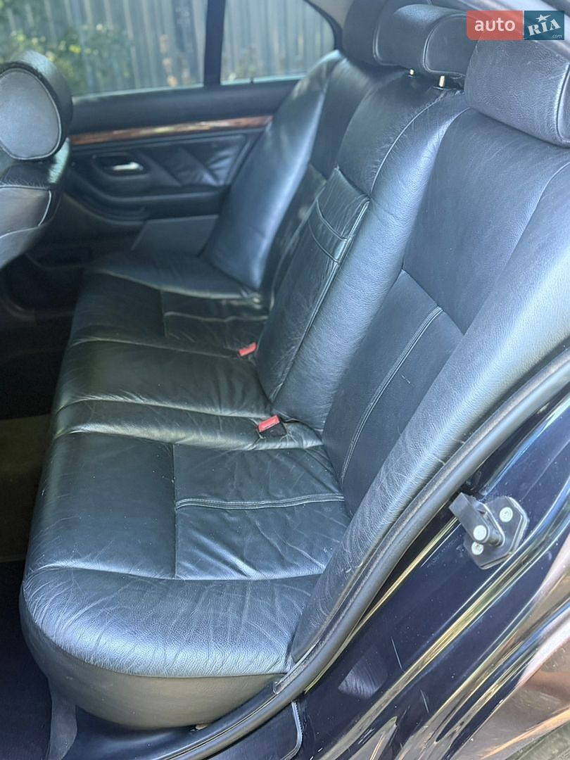 BMW 5 Series 2001 VIN WBAHB11000GA77606 фото оголошення 8 з 15