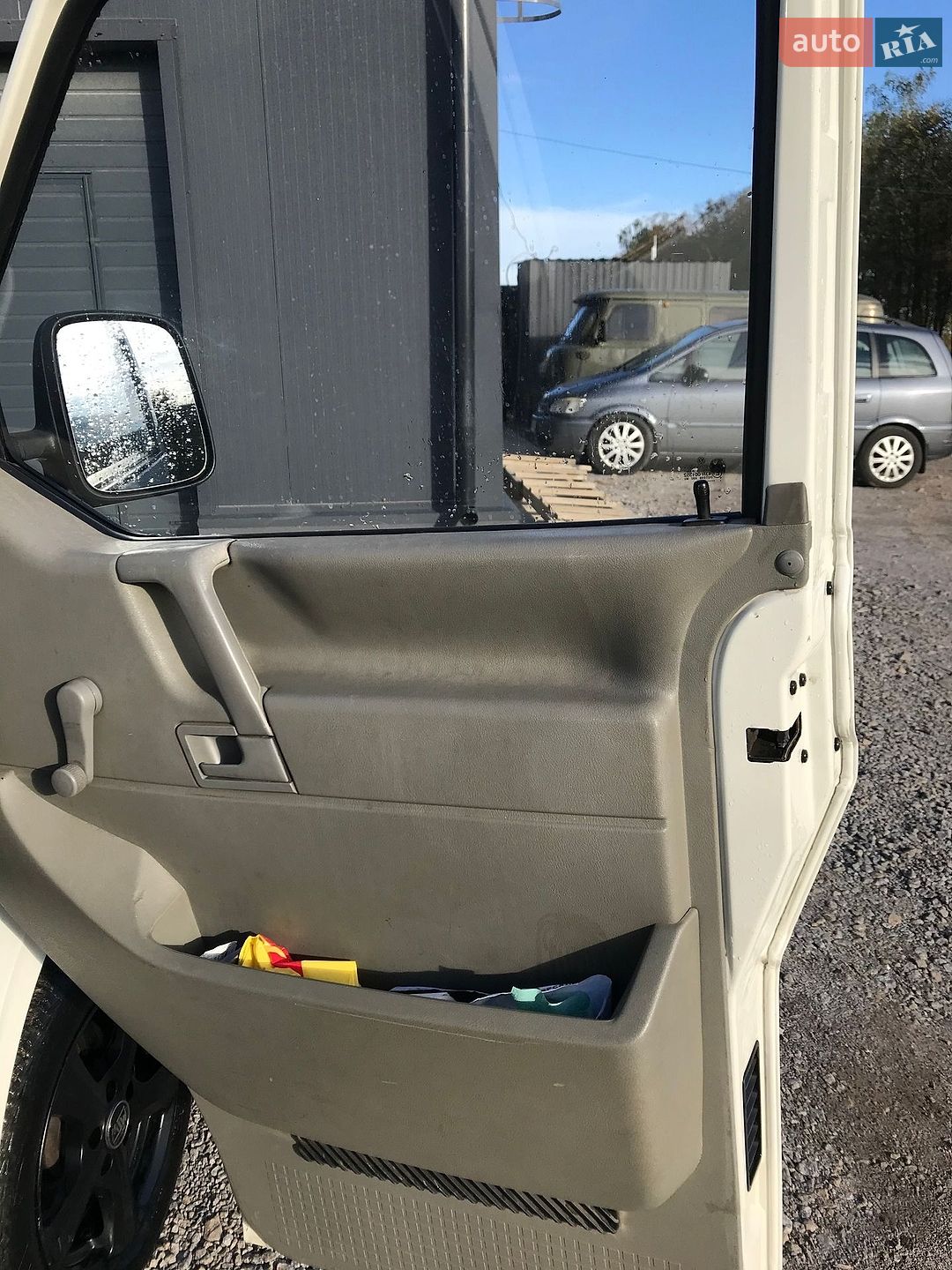Volkswagen Transporter 2000 VIN WV1ZZZ70ZYX117086 фото оголошення 12 з 14