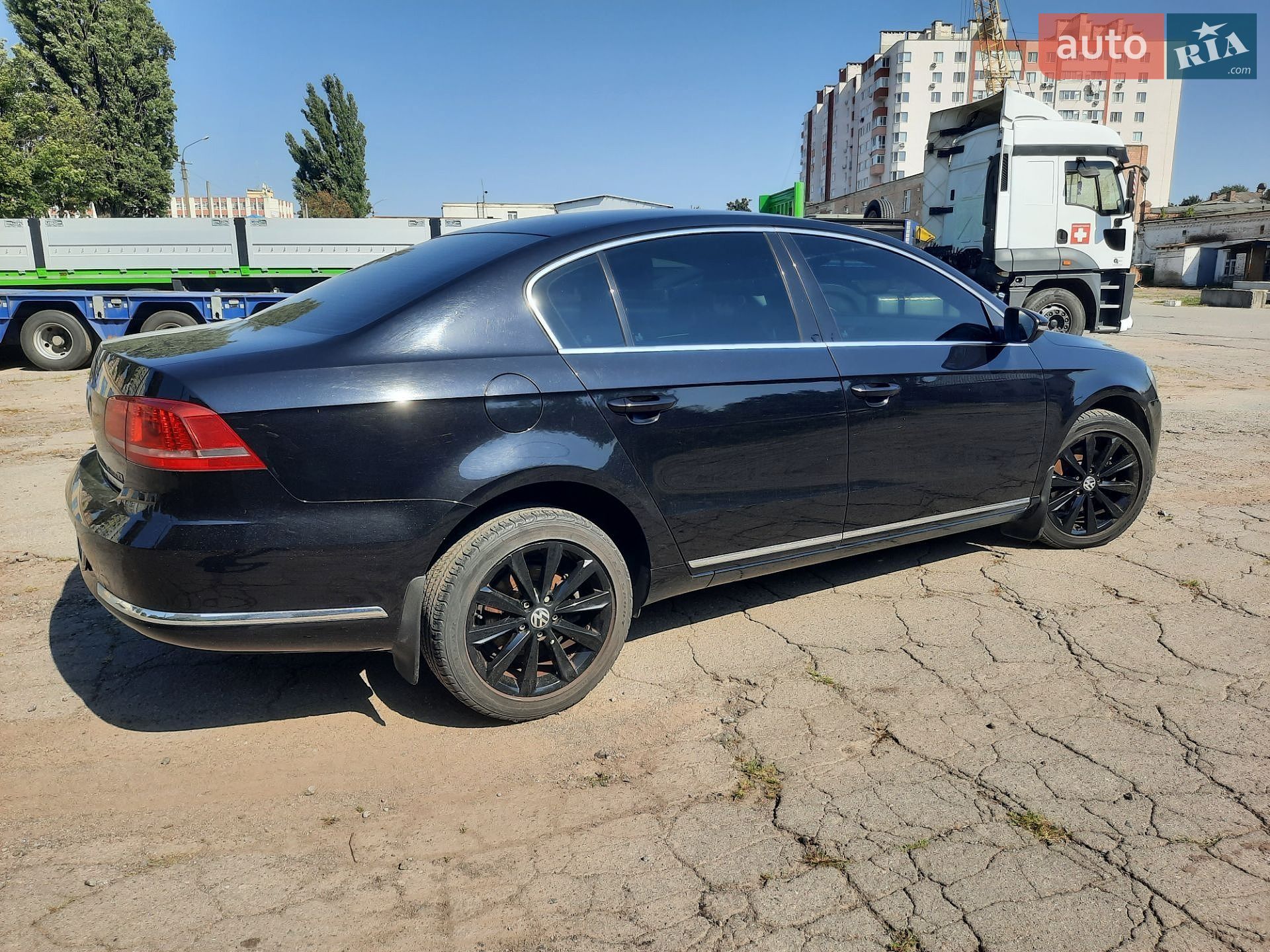 Volkswagen Passat 2011 VIN WVWZZZ3GZCP021352 фото оголошення 2 з 18