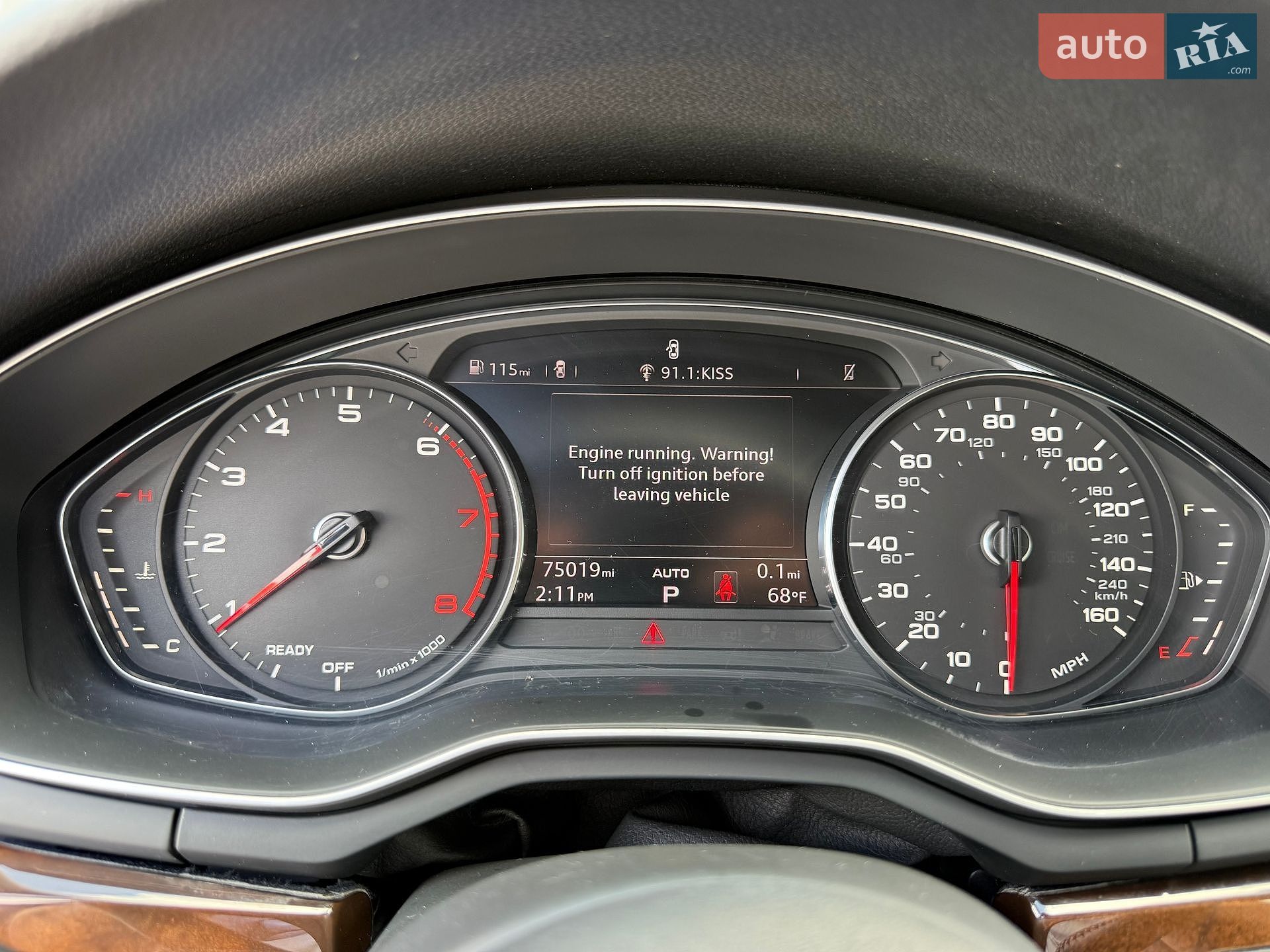 Audi A4 2019 VIN WAUDNAF44KA101992 фото оголошення 24 з 60