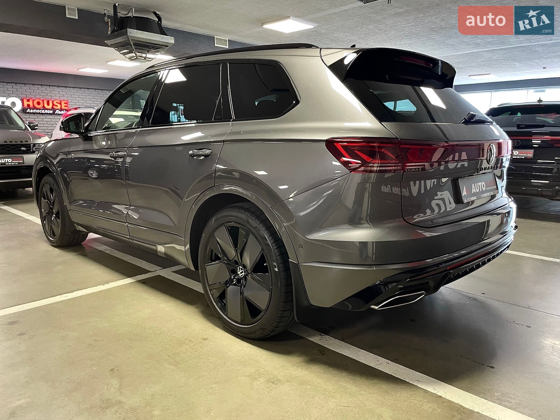 Volkswagen Touareg 2026 VIN WVGZZZCR1TD017989 фото оголошення 10 з 68