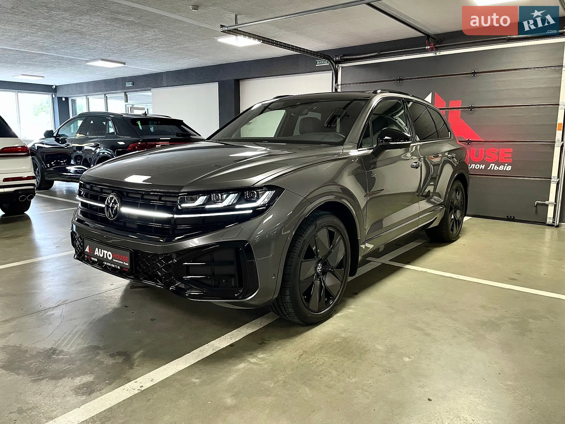 Volkswagen Touareg 2026 VIN WVGZZZCR1TD017989 фото оголошення 18 з 68