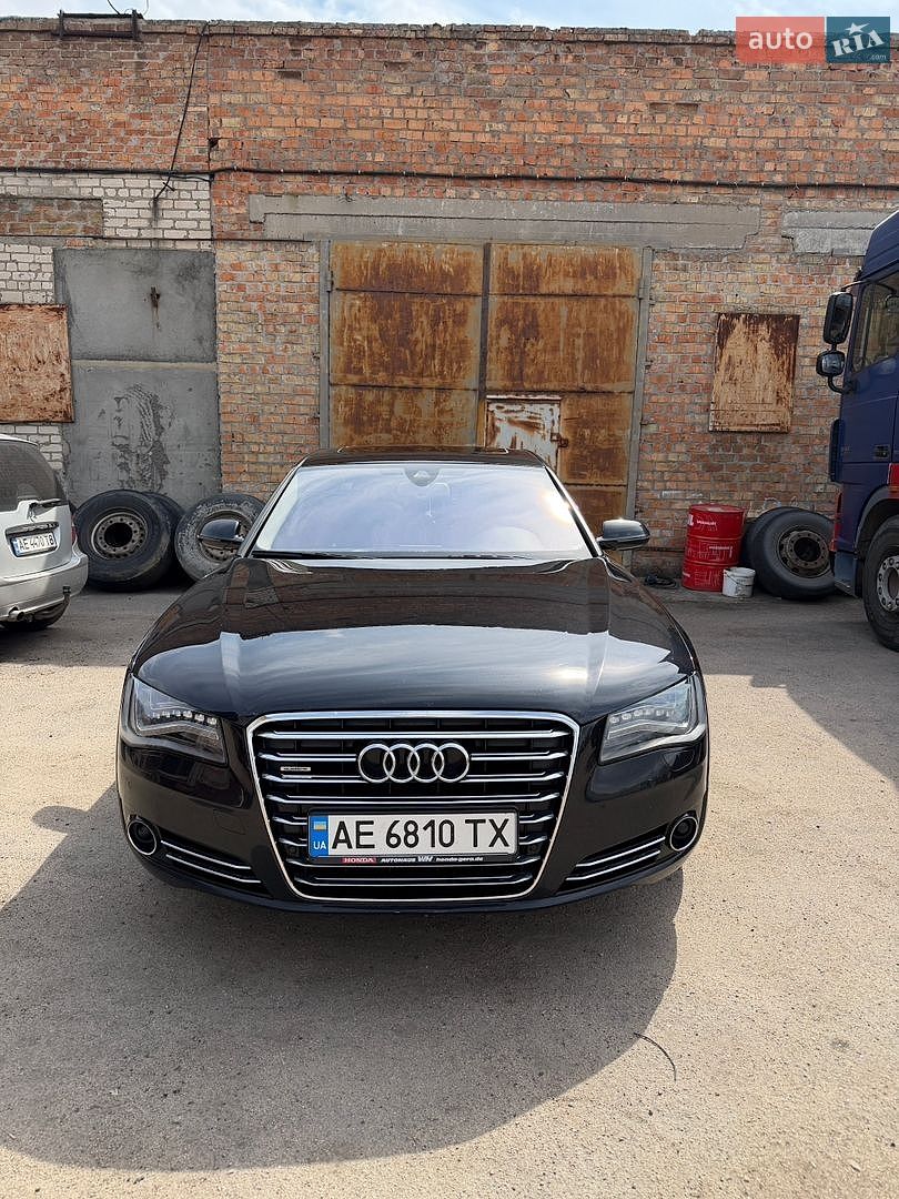 Audi A8 2011 VIN WAUZZZ4H1BN018169 фото оголошення 2 з 15