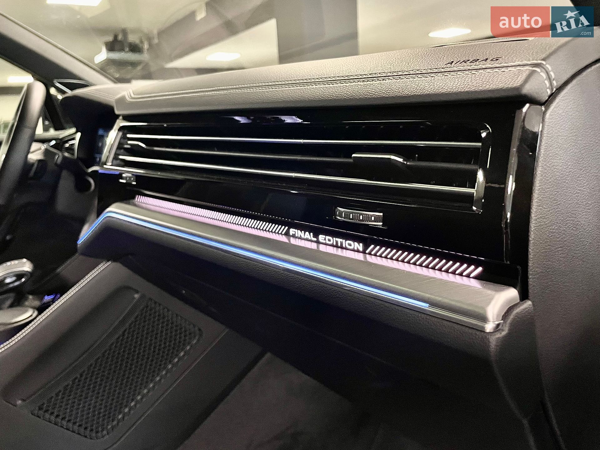 Volkswagen Touareg 2026 VIN WVGZZZCR1TD017989 фото оголошення 50 з 68