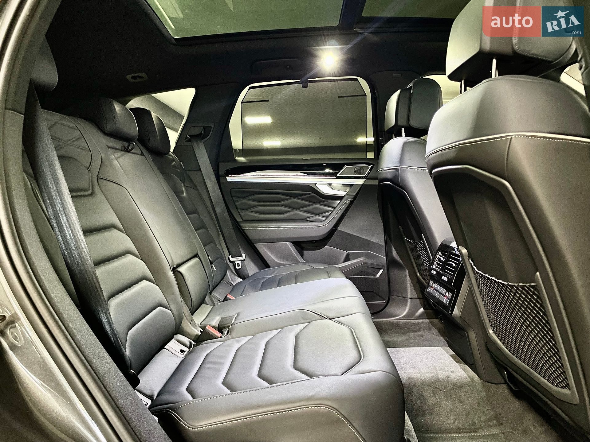 Volkswagen Touareg 2026 VIN WVGZZZCR1TD017989 фото оголошення 57 з 68