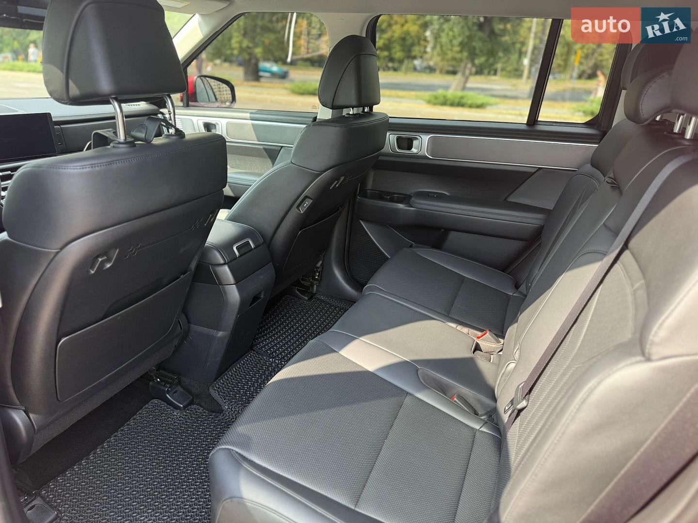 Hyundai Santa FE 2025 VIN 5NMP24GL5SH124025 фото оголошення 7 з 14