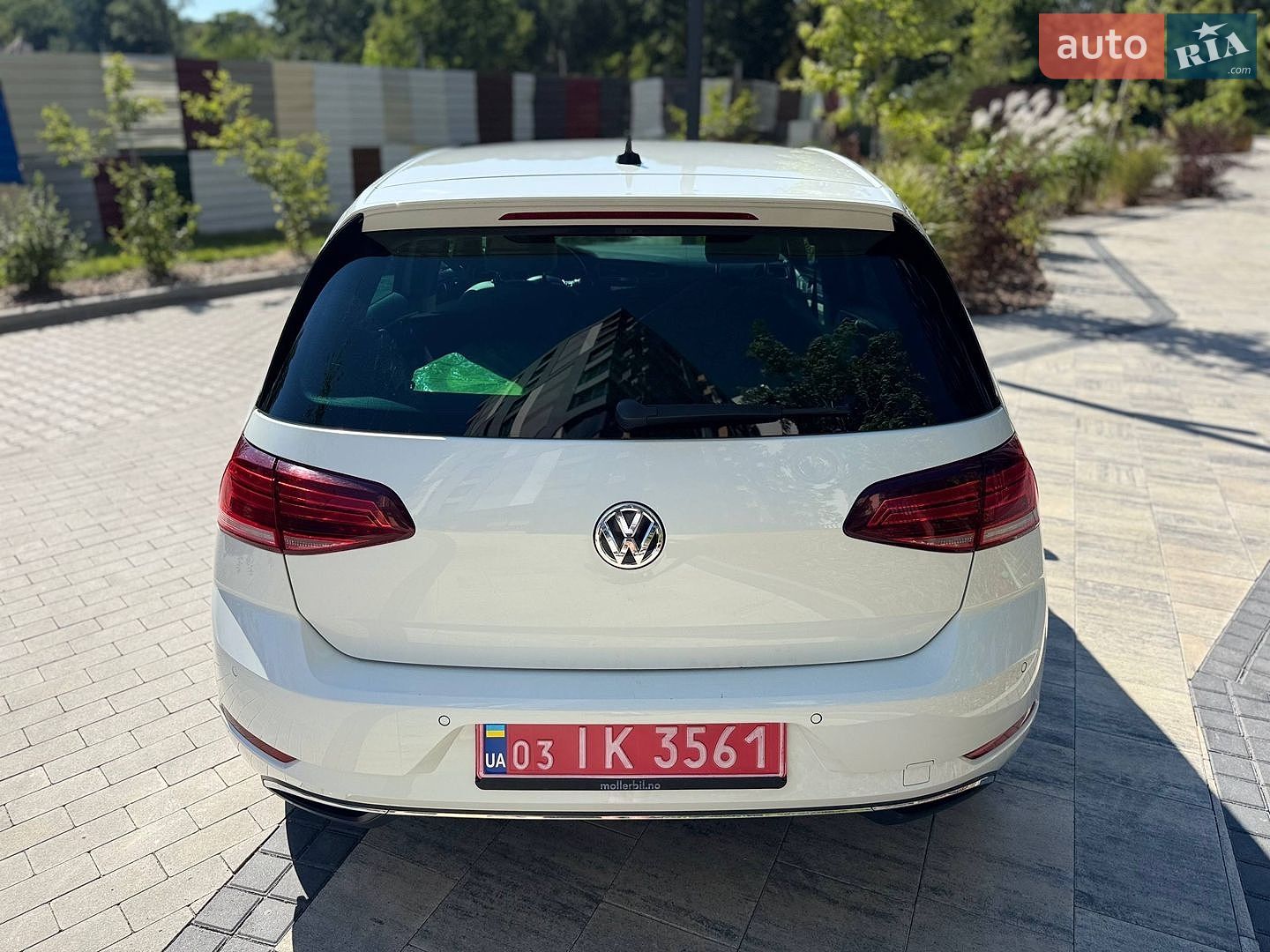 Volkswagen e-Golf 2018 VIN WVWZZZAUZJW902912 фото оголошення 24 з 30