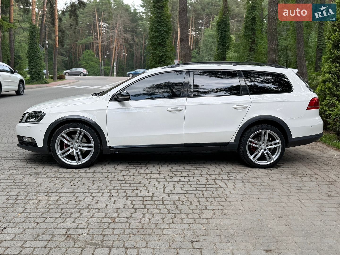 Volkswagen Passat Alltrack 2012 VIN WVWZZZ3CZCE182640 фото оголошення 7 з 29
