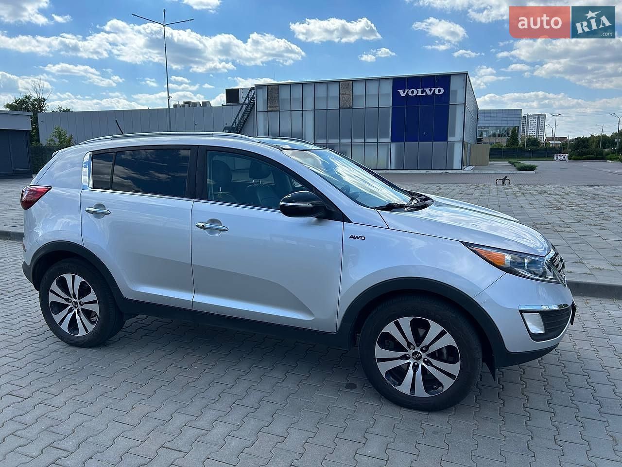 Kia Sportage 2011 VIN KNDPCCA25C7242334 фото оголошення 4 з 23