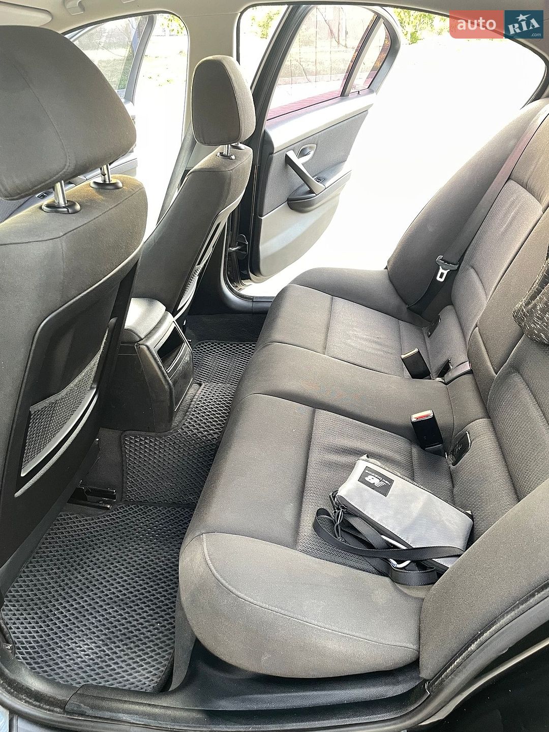 BMW 3 Series 2006 VIN WBAVA510X0VA72244 фото оголошення 6 з 14