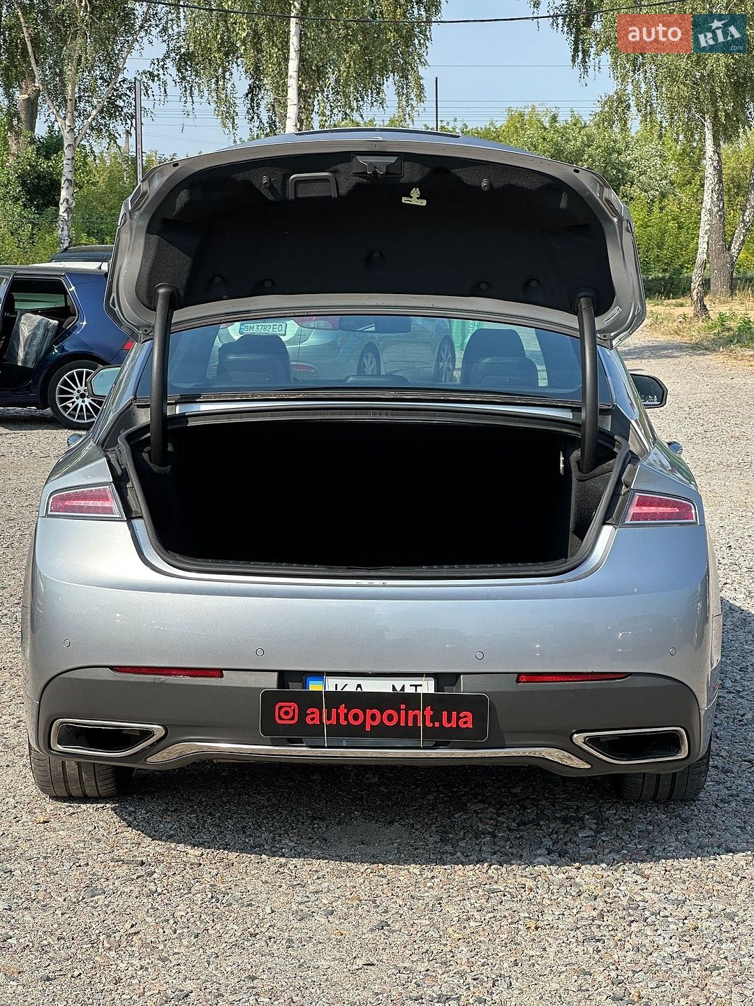 Lincoln MKZ 2020 VIN 3LN6L5A97LR615947 фото оголошення 17 з 41
