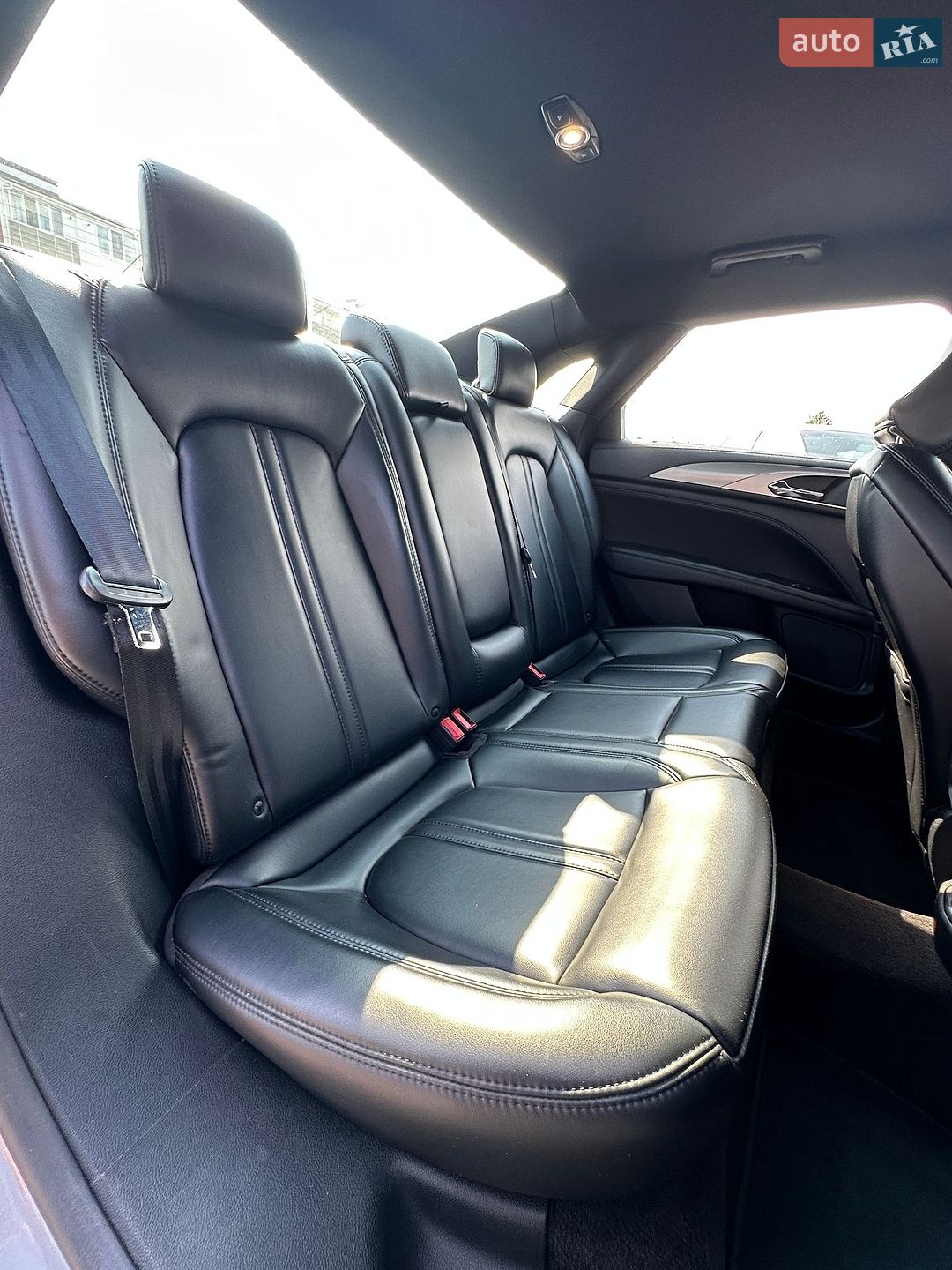 Lincoln MKZ 2020 VIN 3LN6L5A97LR615947 фото оголошення 20 з 41
