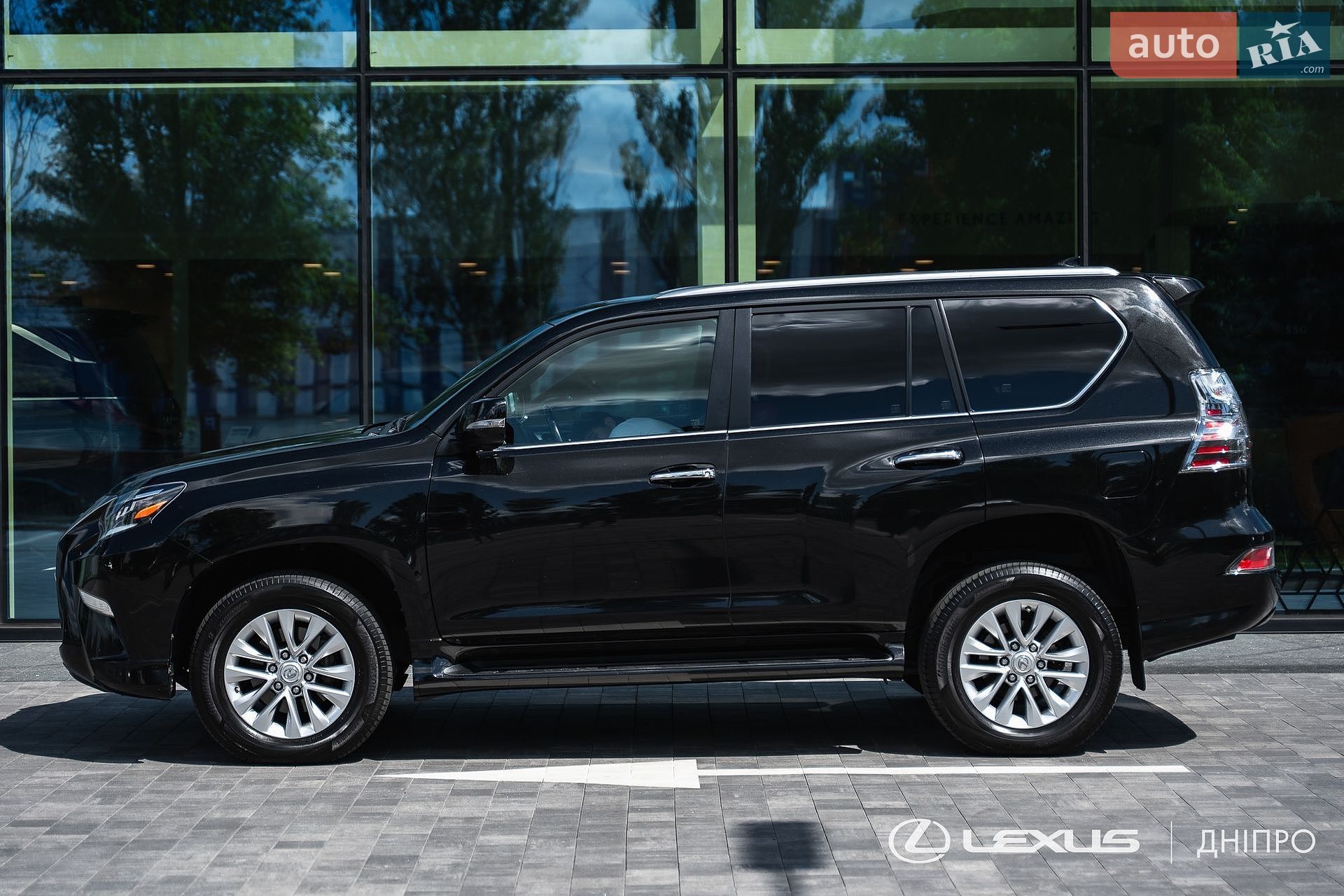 Lexus GX 2020 VIN JTJJM7FX905261309 фото оголошення 6 з 49