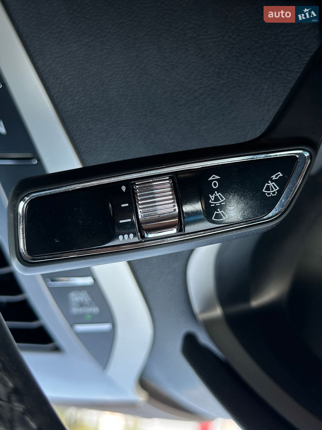 Lincoln MKZ 2020 VIN 3LN6L5A97LR615947 фото оголошення 36 з 41