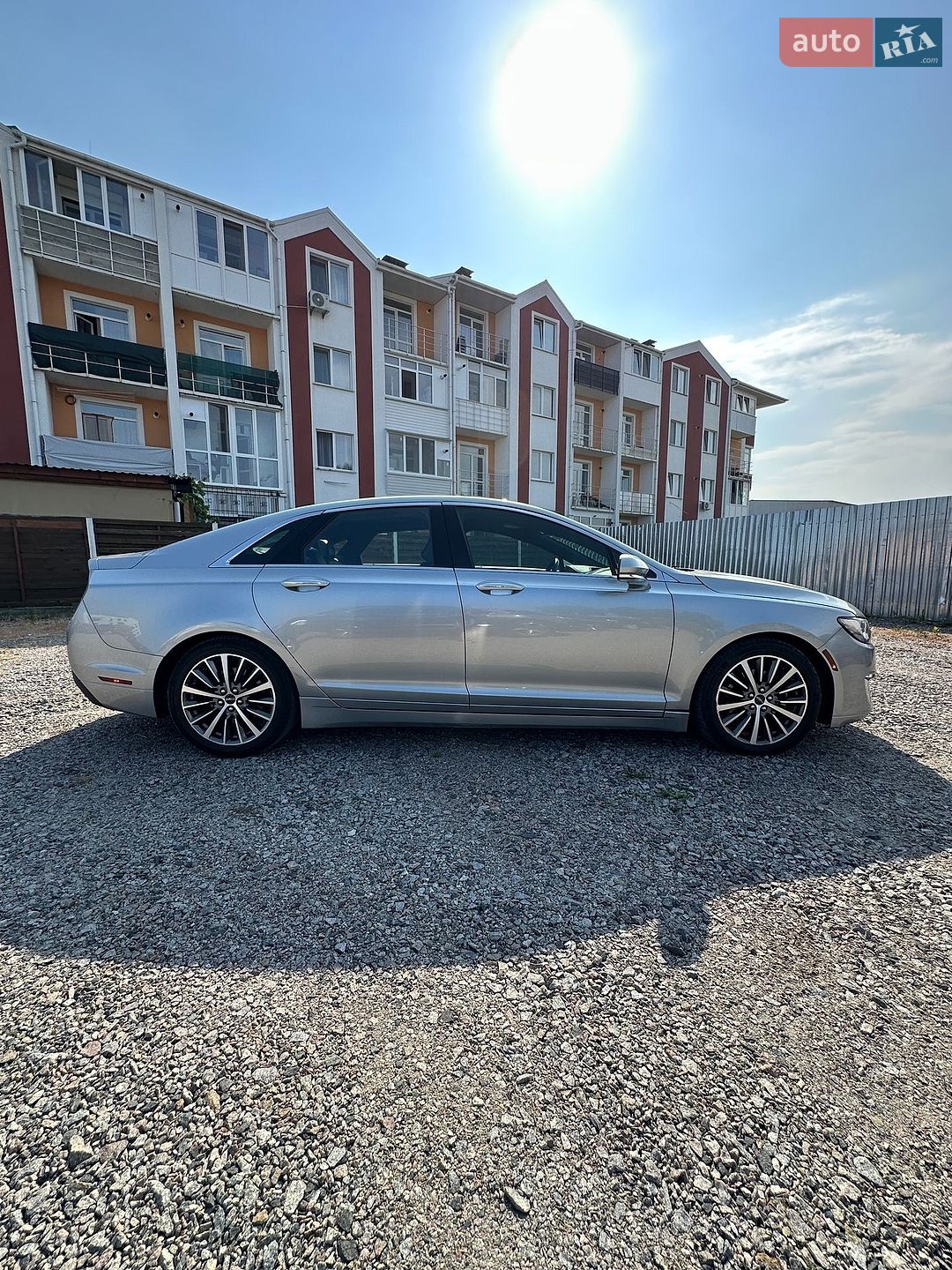 Lincoln MKZ 2020 VIN 3LN6L5A97LR615947 фото оголошення 8 з 41