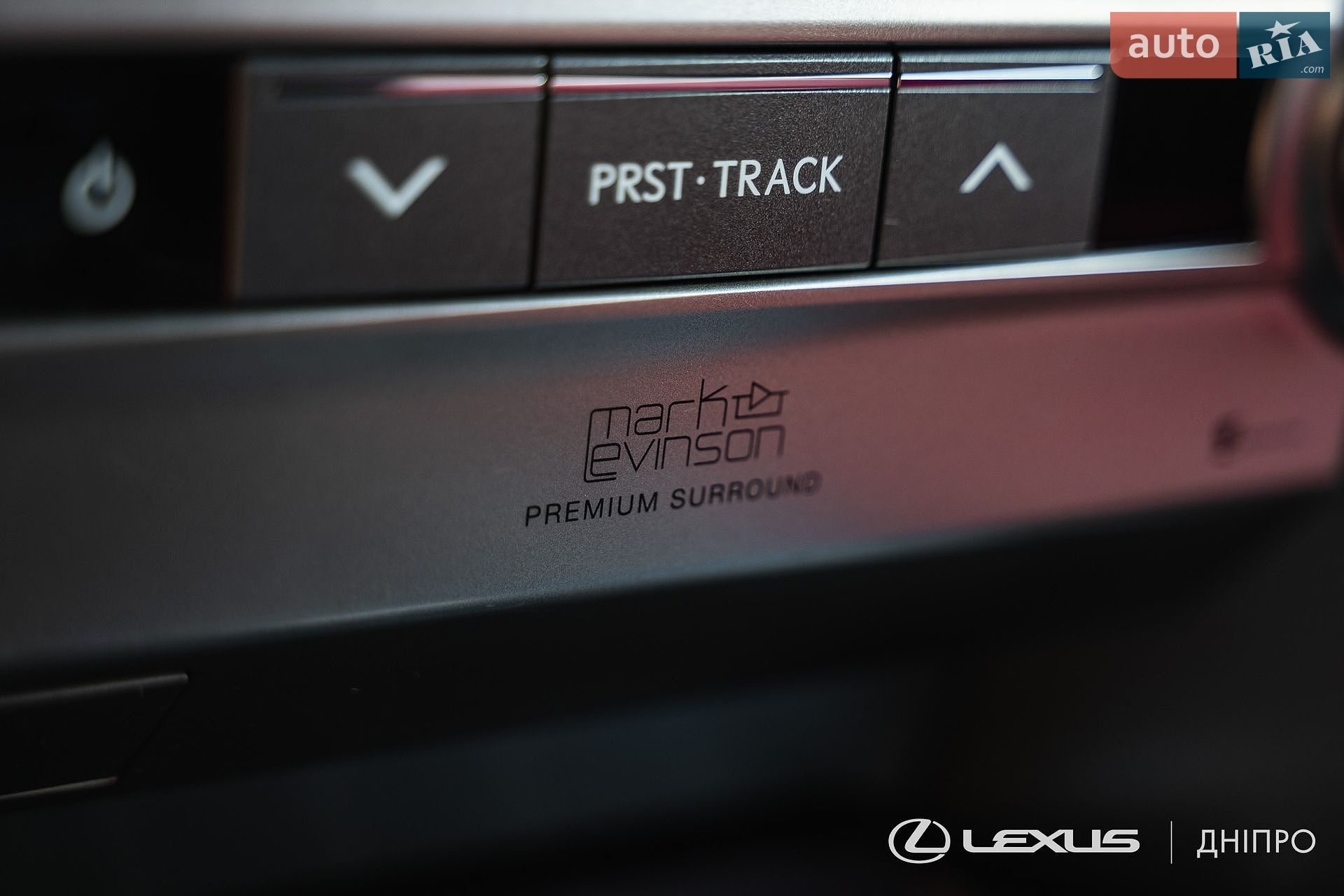 Lexus GX 2020 VIN JTJJM7FX905261309 фото оголошення 29 з 49