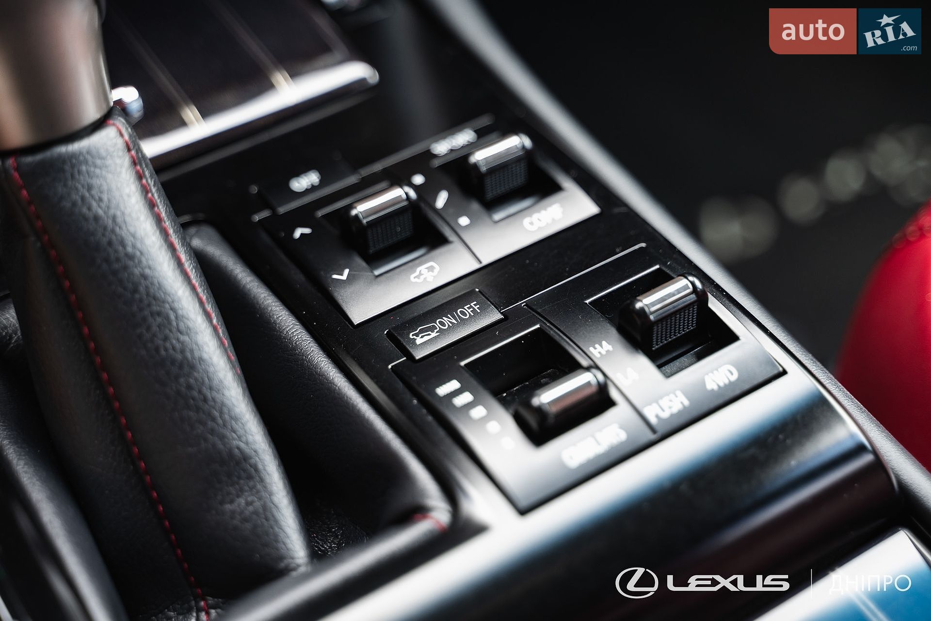Lexus GX 2020 VIN JTJJM7FX905261309 фото оголошення 28 з 49