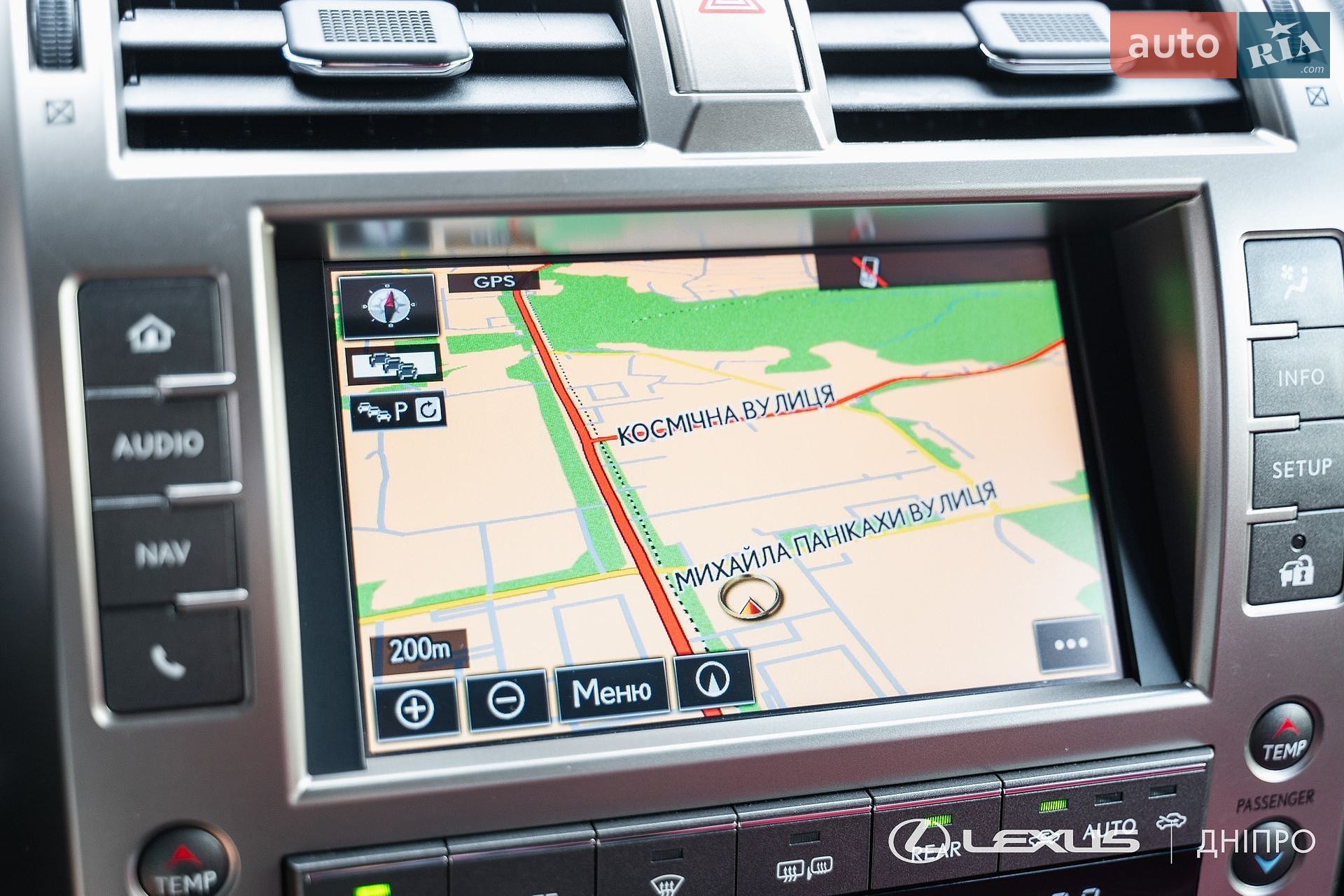 Lexus GX 2020 VIN JTJJM7FX905261309 фото оголошення 16 з 49