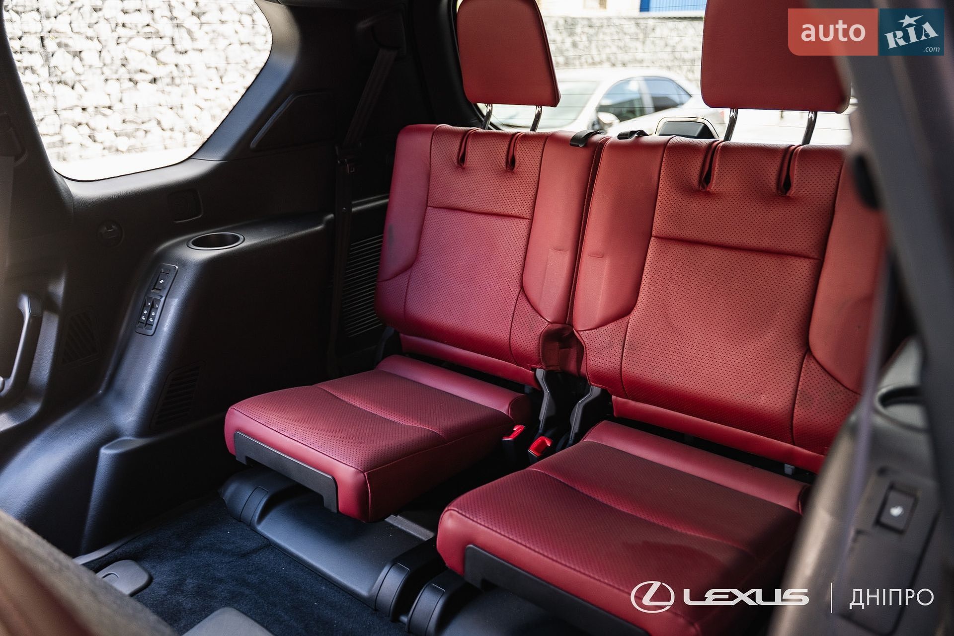 Lexus GX 2020 VIN JTJJM7FX905261309 фото оголошення 22 з 49