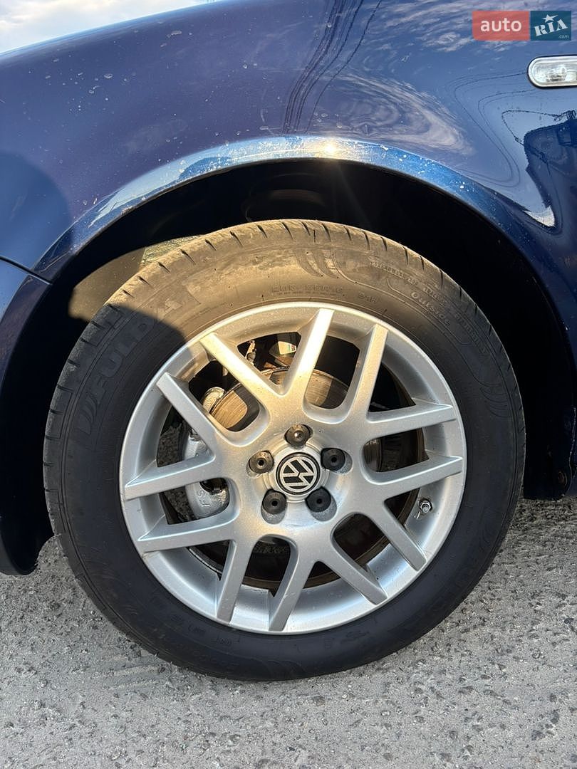 Volkswagen Golf 2001 VIN WVWZZZ1JZ1B208667 фото оголошення 14 з 44