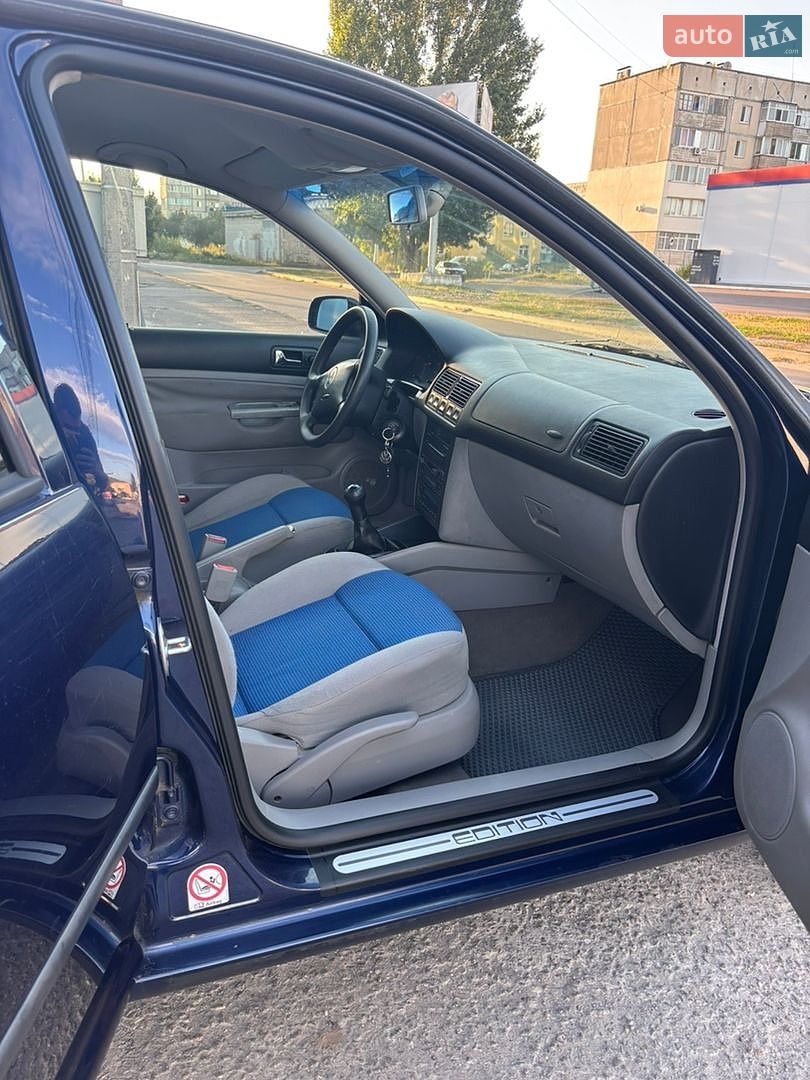Volkswagen Golf 2001 VIN WVWZZZ1JZ1B208667 фото оголошення 20 з 44