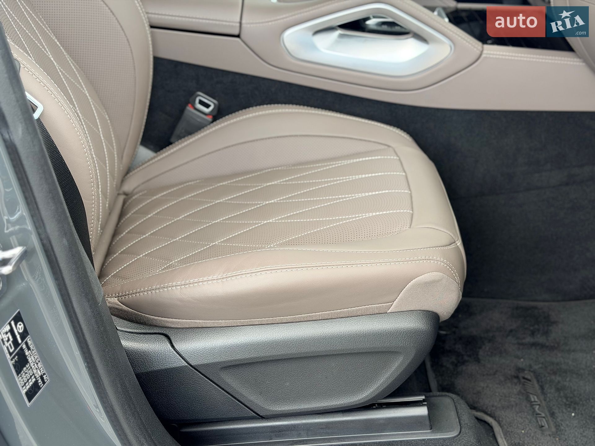 Mercedes-Benz GLE-Class 2025 VIN W1NFD8KB4SB397921 фото оголошення 17 з 60