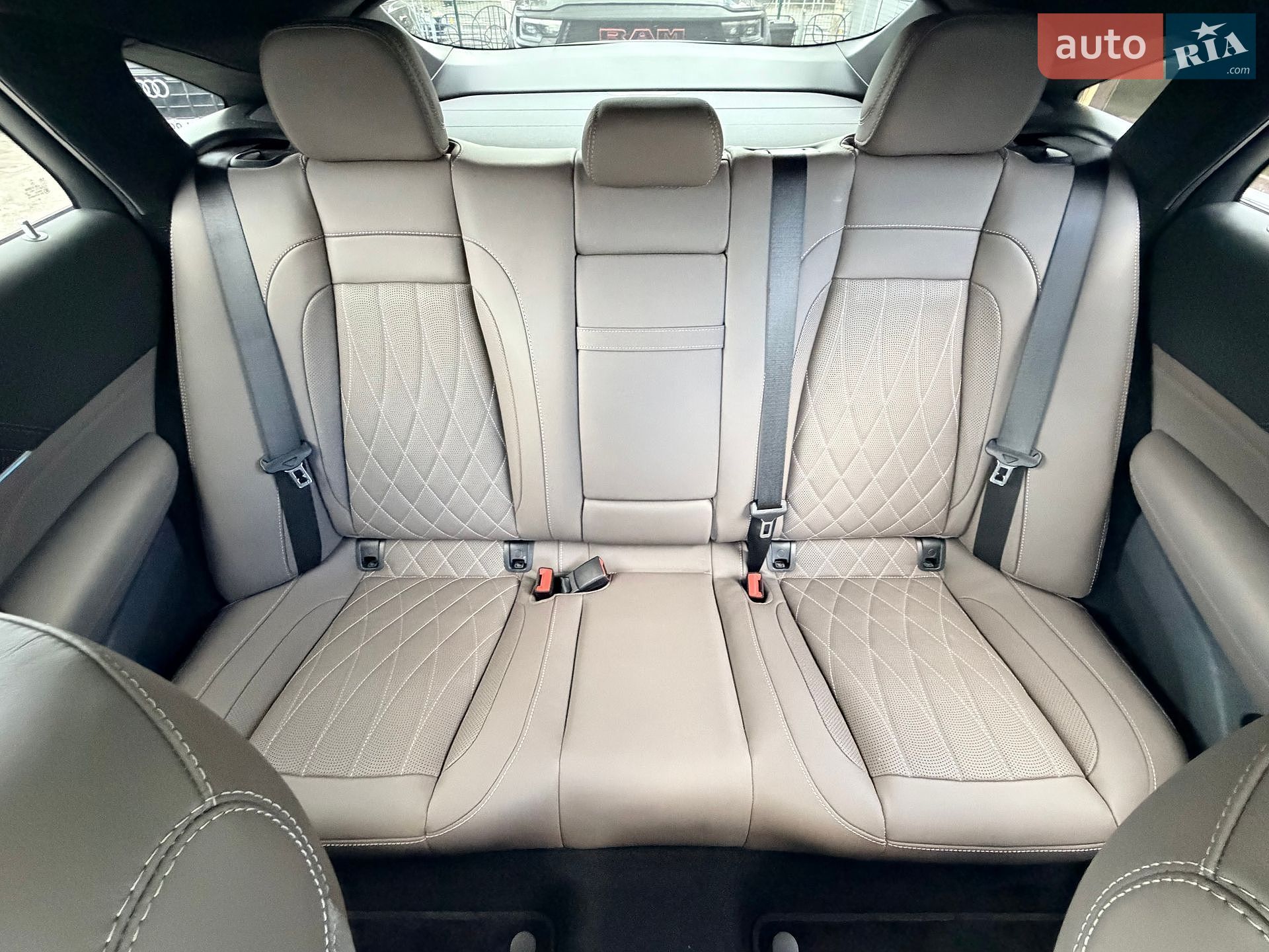 Mercedes-Benz GLE-Class 2025 VIN W1NFD8KB4SB397921 фото оголошення 49 з 60