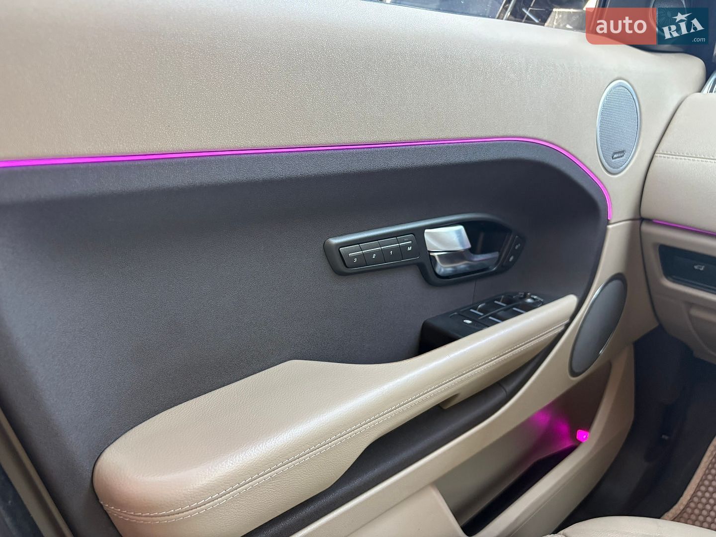Land Rover Range Rover Evoque 2012 VIN SALVA2BD8CH694272 фото оголошення 17 з 23