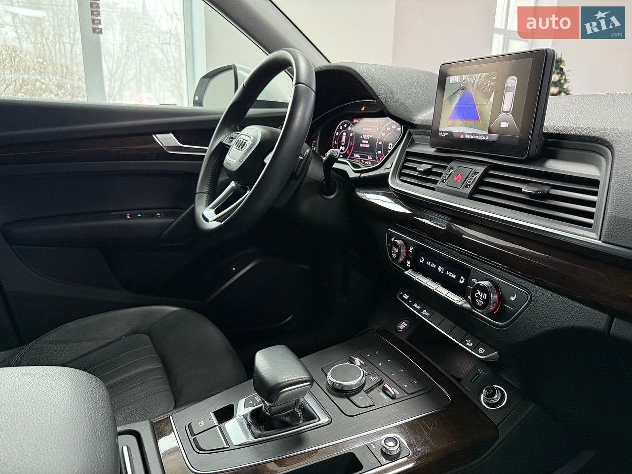 Audi Q5 2019 VIN WA1ANAFY9K2092462 фото оголошення 2 з 6