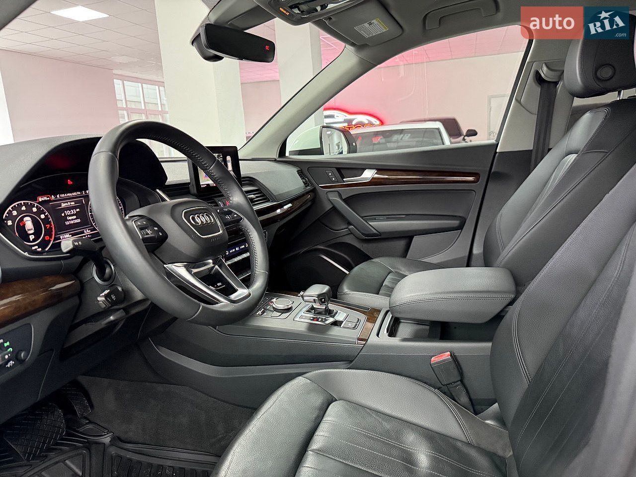 Audi Q5 2019 VIN WA1ANAFY9K2092462 фото оголошення 3 з 6