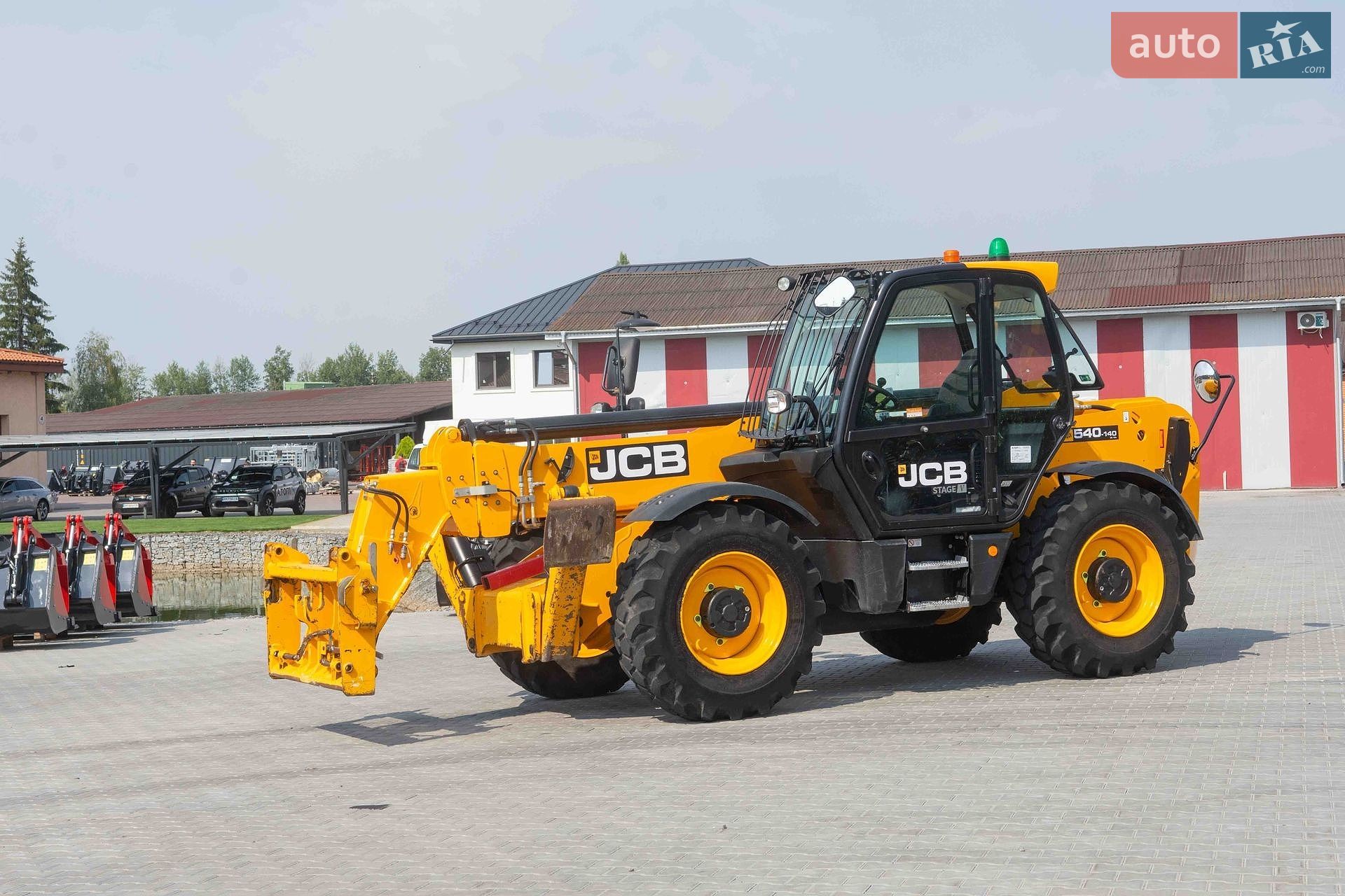 JCB 540-140 2022 VIN JCB5A8MGKN3154728 фото оголошення 3 з 17