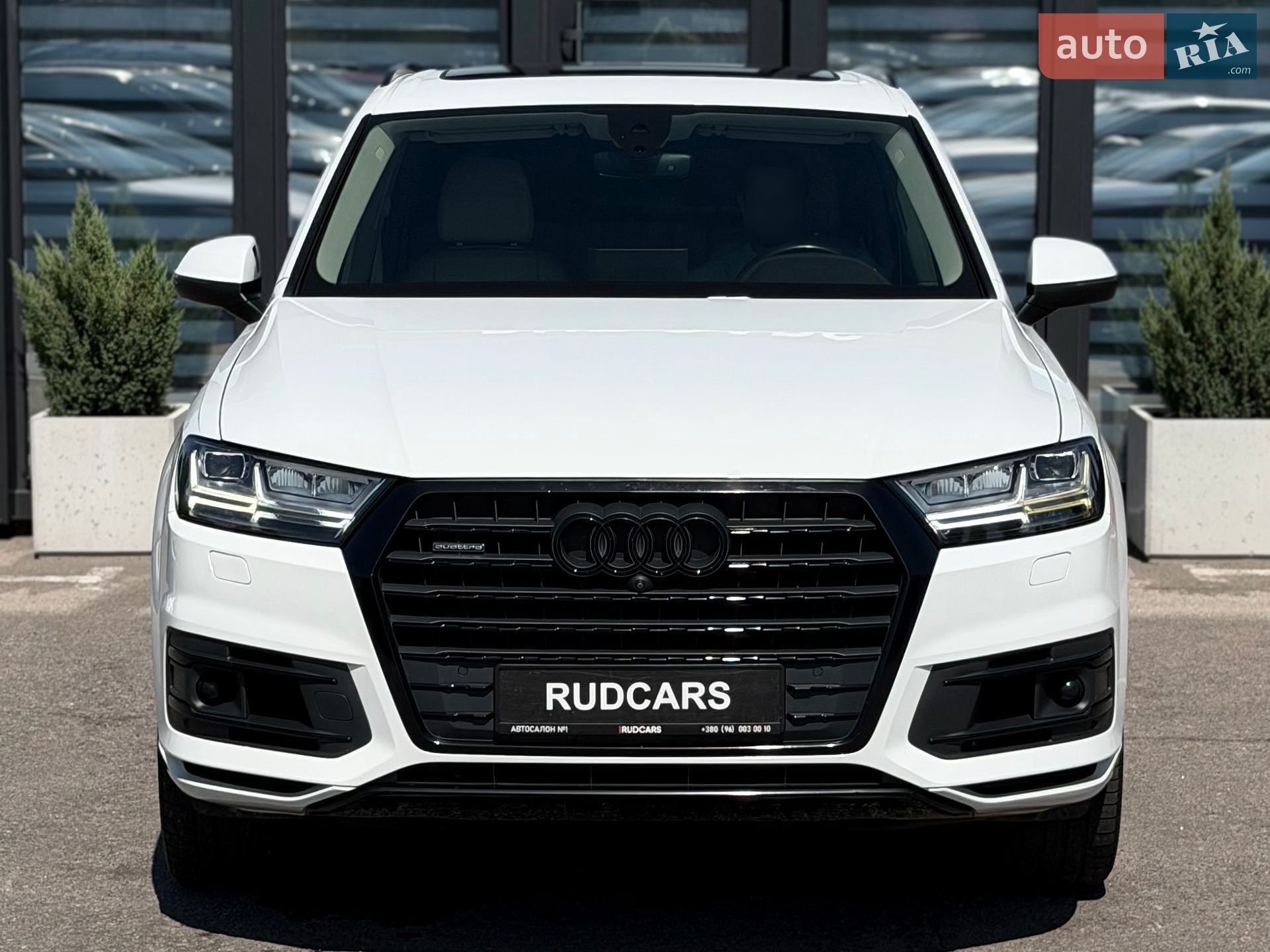 Audi Q7 2016 VIN WA1LAAF72HD036520 фото оголошення 8 з 55