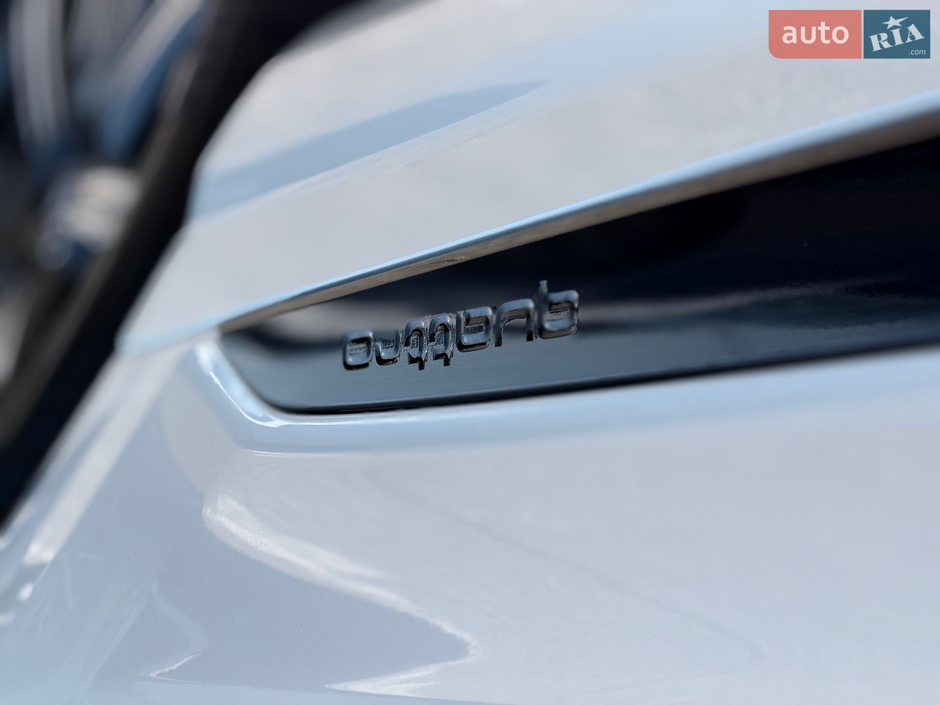 Audi Q7 2016 VIN WA1LAAF72HD036520 фото оголошення 33 з 55
