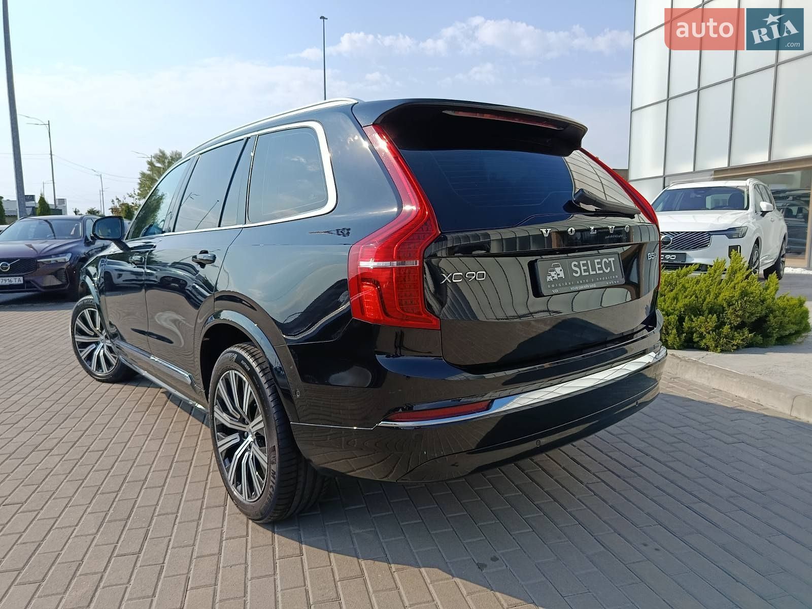 Volvo Xc90 2024 VIN YV1LFM1V7S1307508 фото оголошення 6 з 37