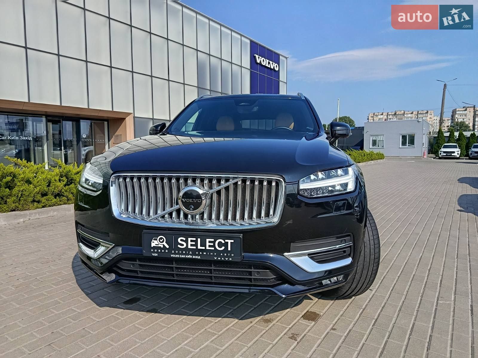 Volvo Xc90 2024 VIN YV1LFM1V7S1307508 фото оголошення 5 з 37