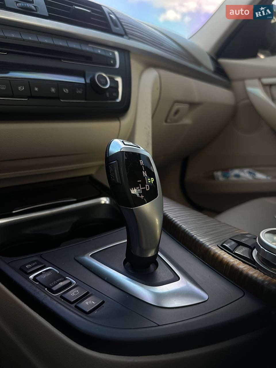 BMW 3 Series 2012 VIN WBA3D310X0F238756 фото оголошення 16 з 17