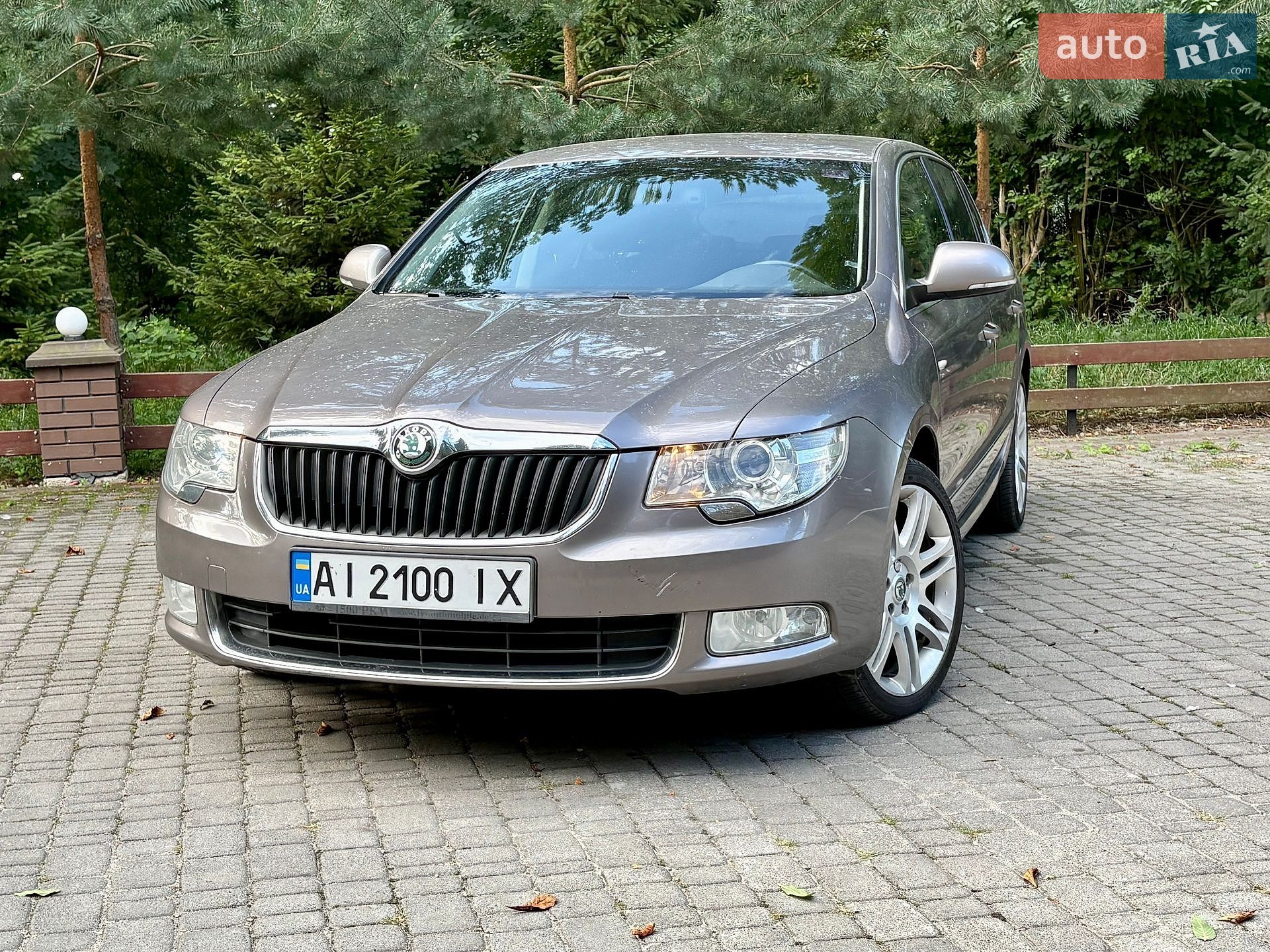 Skoda Superb 2010 VIN TMBAE73T7B9014321 фото оголошення 3 з 21